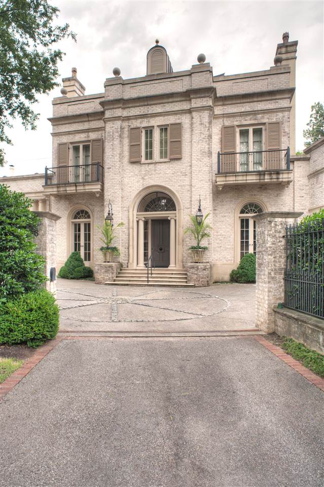 East Memphis Luxury Homes for Sale