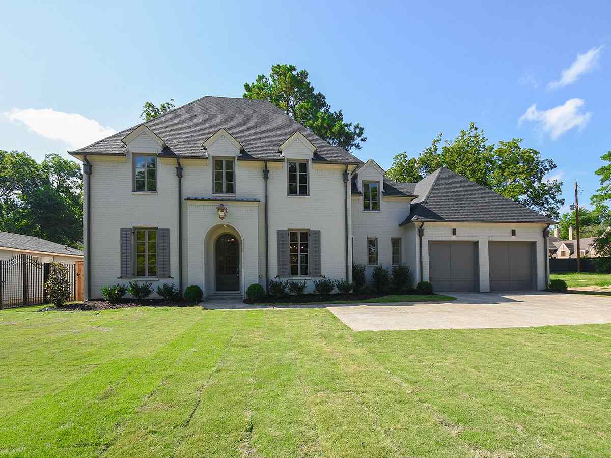 East Memphis Luxury Homes for Sale