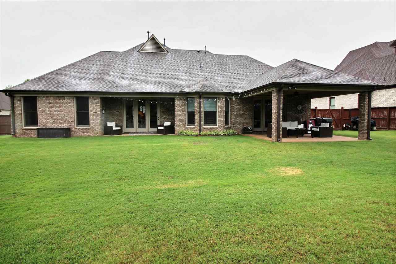 832 Six Oaks Ln Collierville 38017 Mls 10054203 Berkshire