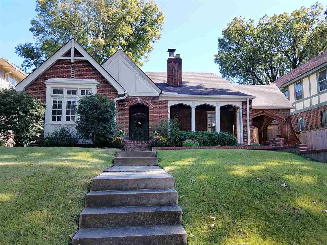 222 N MCLEAN BLVD, MEMPHIS, TN 38112 | Ashley Wisch