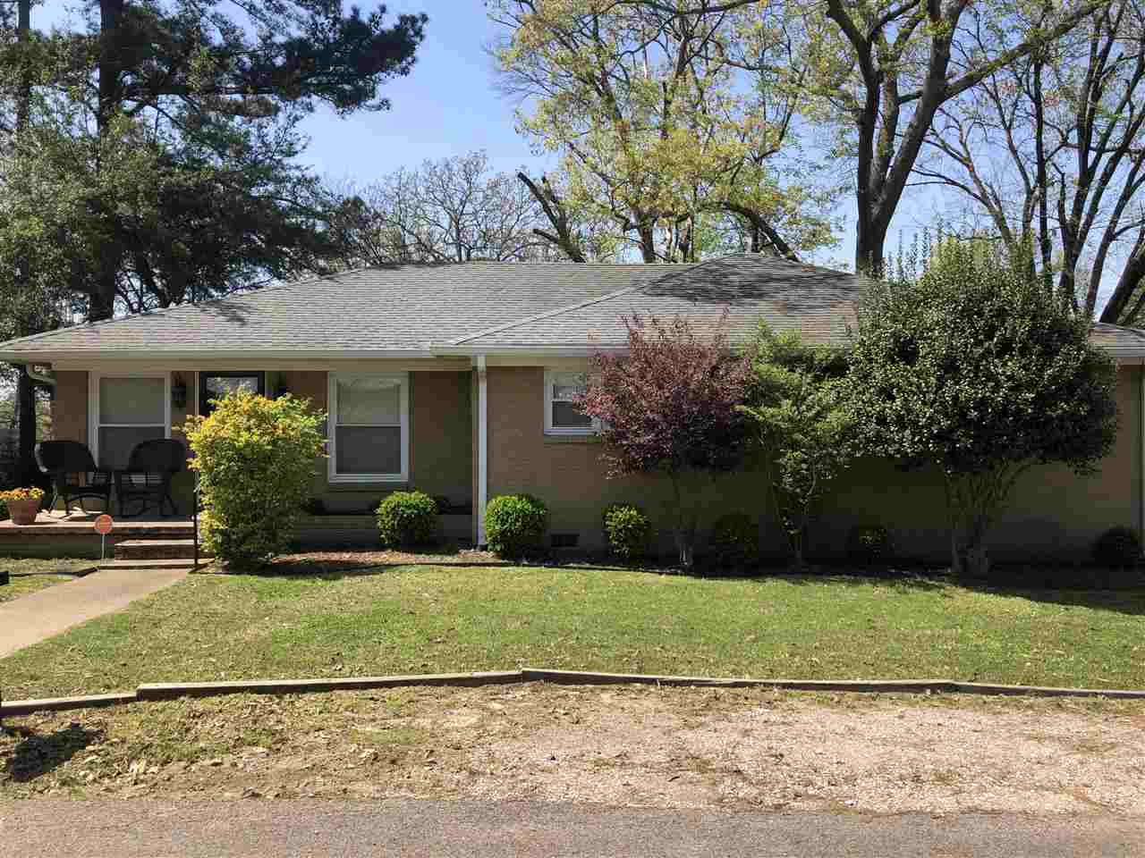 Weichert Crunk Real Estate Homes For Sale Near Savannah Tn