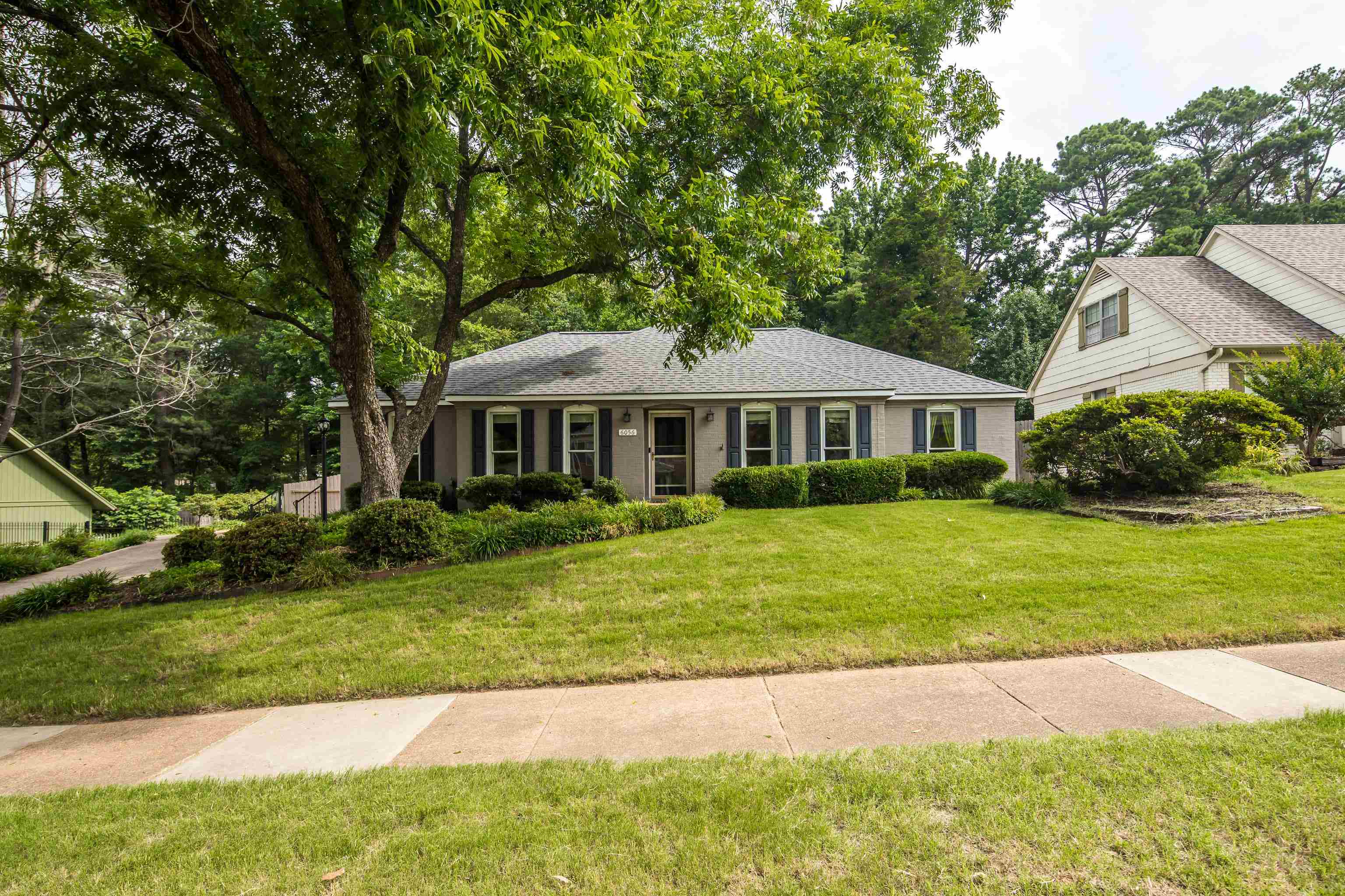 6056 SUGAR TREE AVE, Bartlett, TN 38134