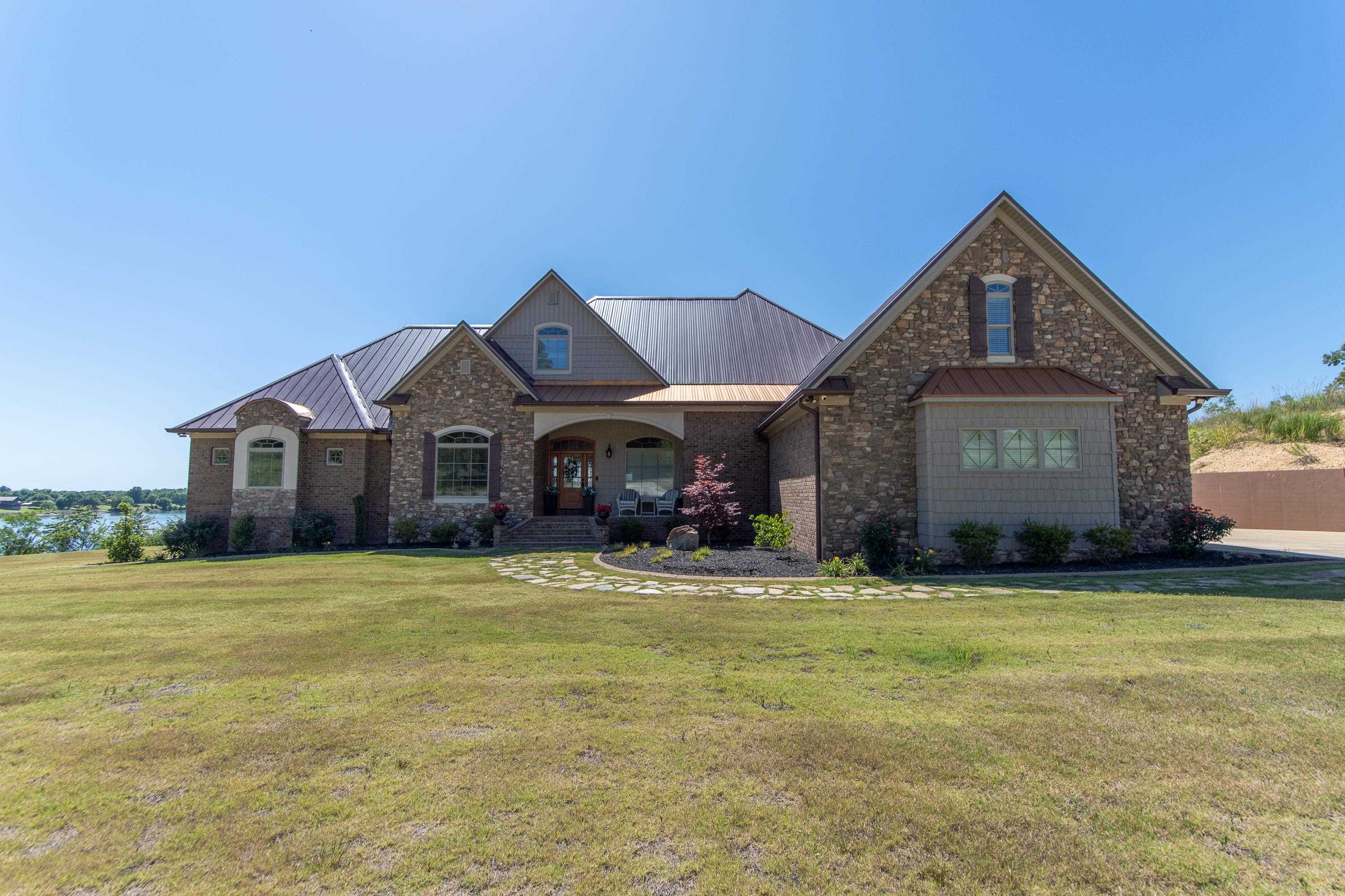 7095 CLIFTON RD, SAVANNAH, TN 38372 List 4 Less Realty