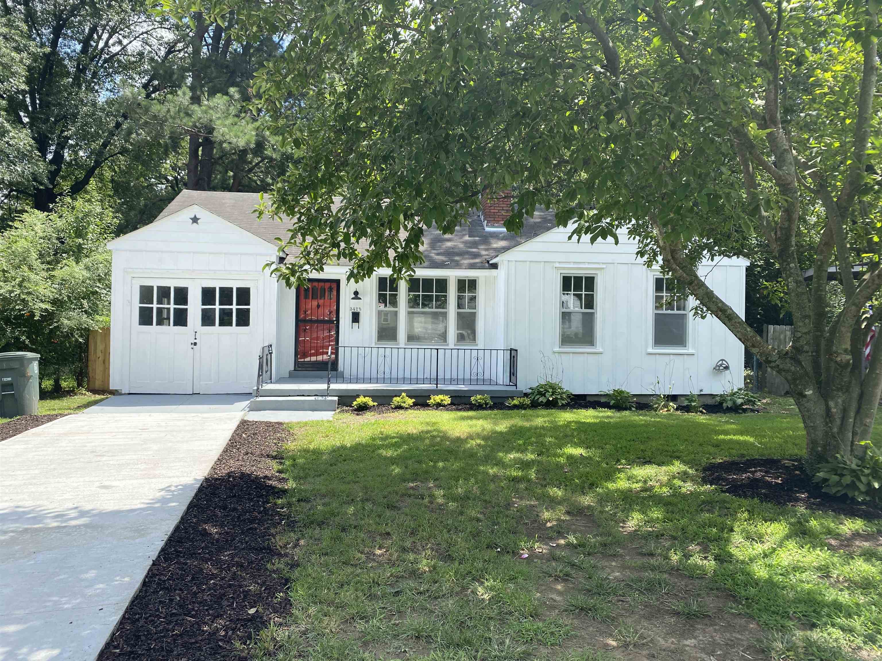 3425 S PRESCOTT CIR S, Memphis, TN 38111