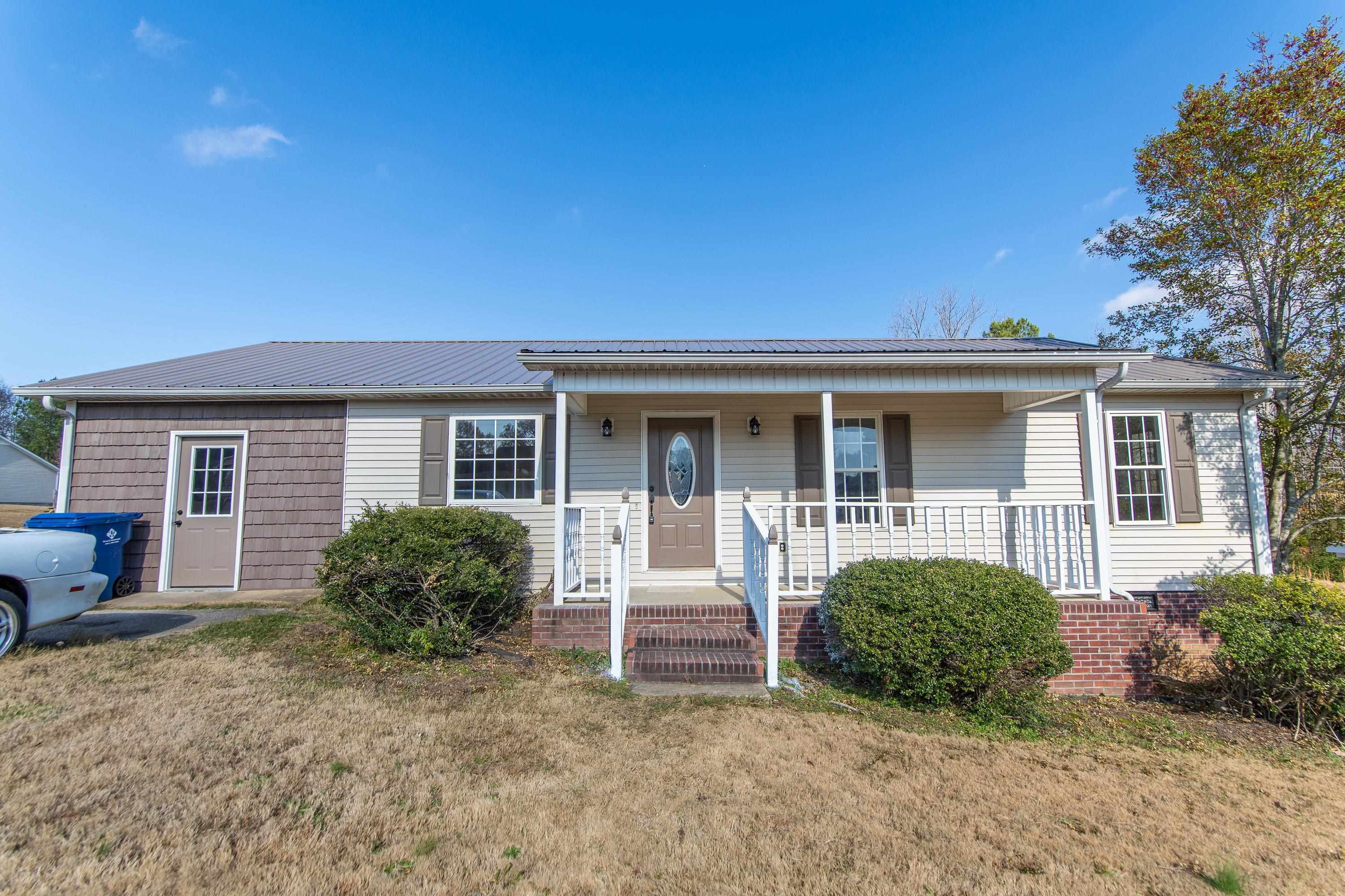 233 BEAVERWOOD DR, Adamsville, TN 38310