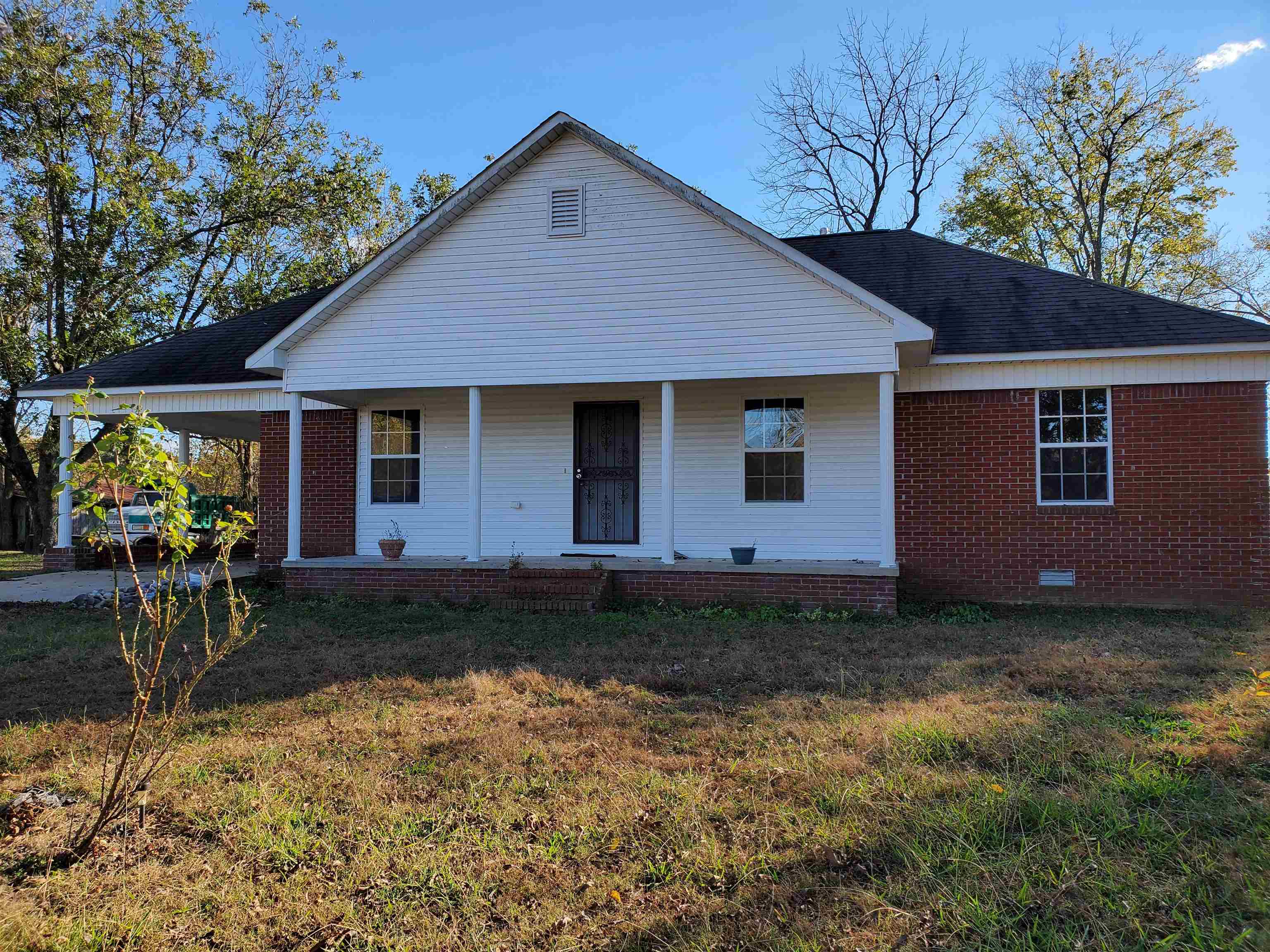 749 EL CAPITAN DR, Bolivar, TN 38008