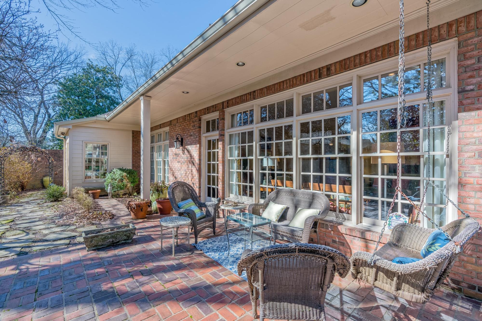 4107 LANGSTON CV