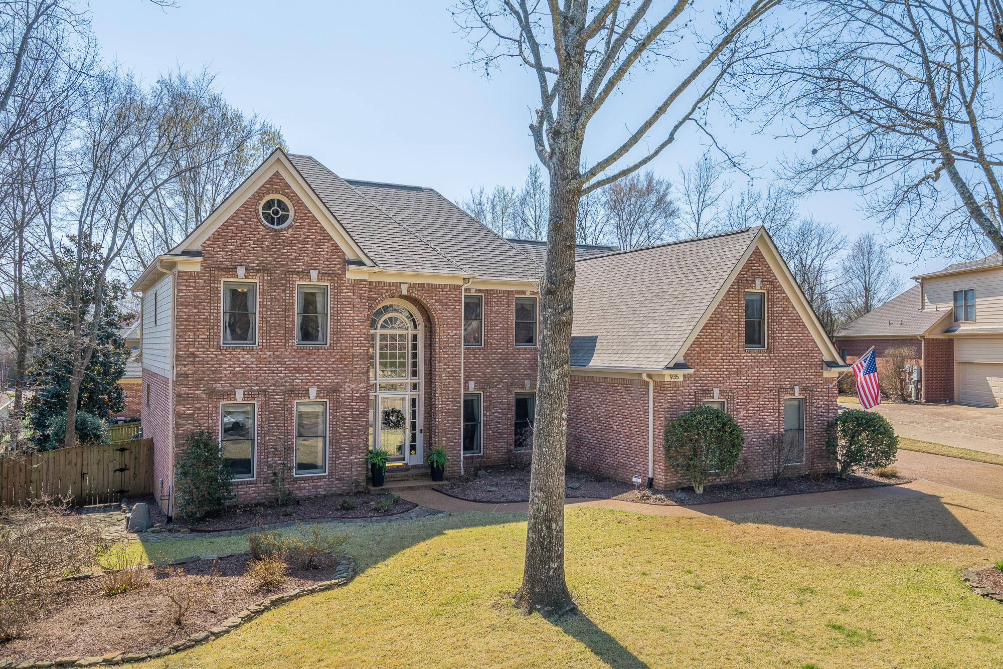 935 OAK ARROW CV, Collierville, TN 38017