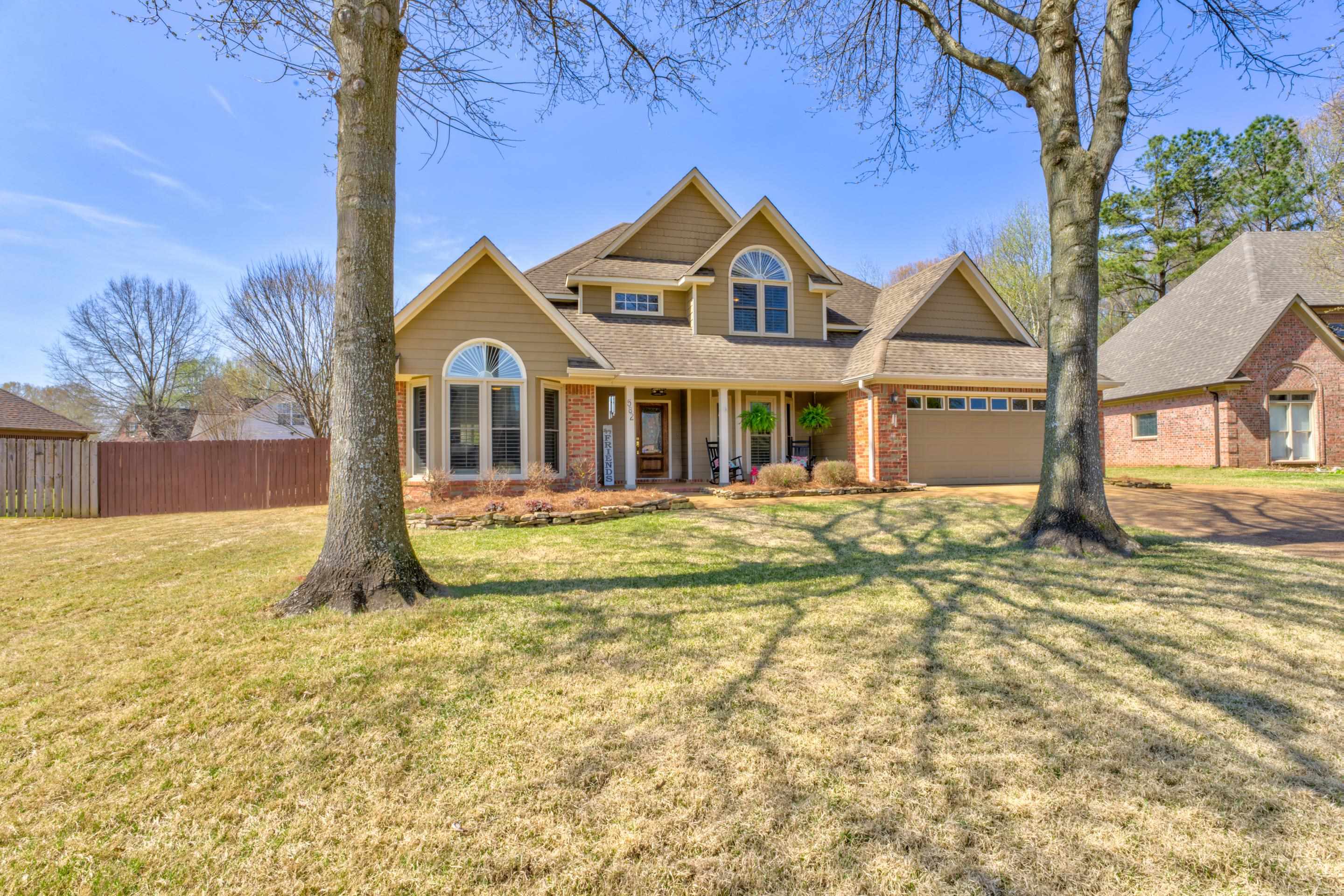 582 Landing Party Ln, Collierville, TN 38017
