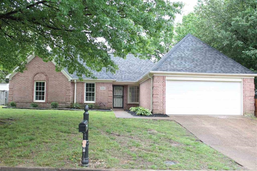 8387 Wind River Cir N, Cordova, TN 38016