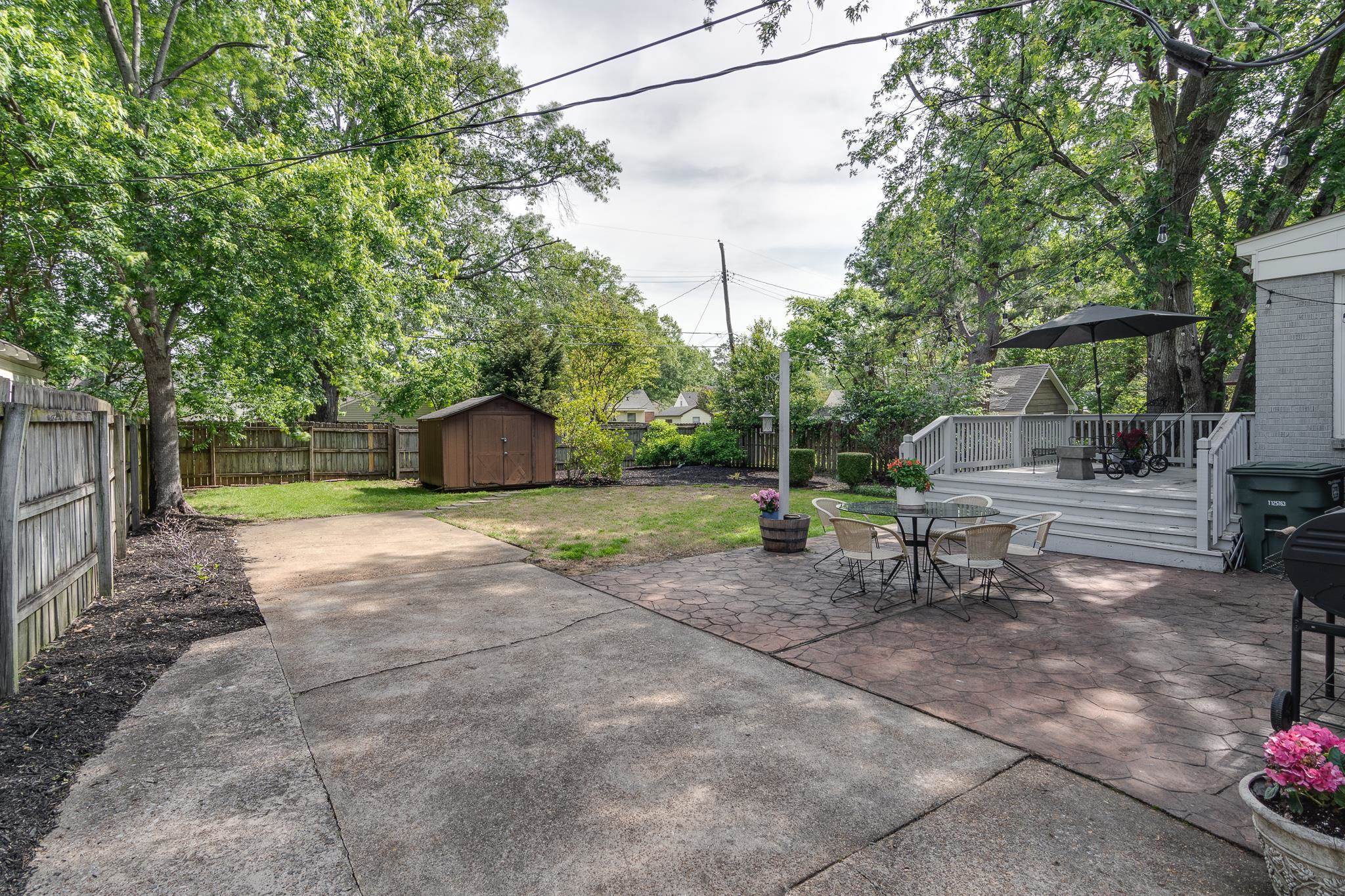 3772 PHILWOOD AVE