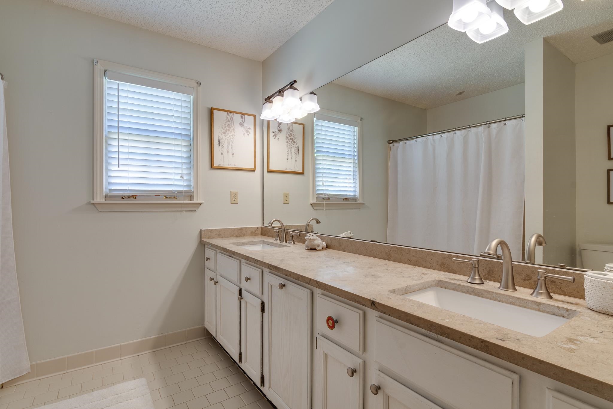 1665 NESHOBA TRACE CV