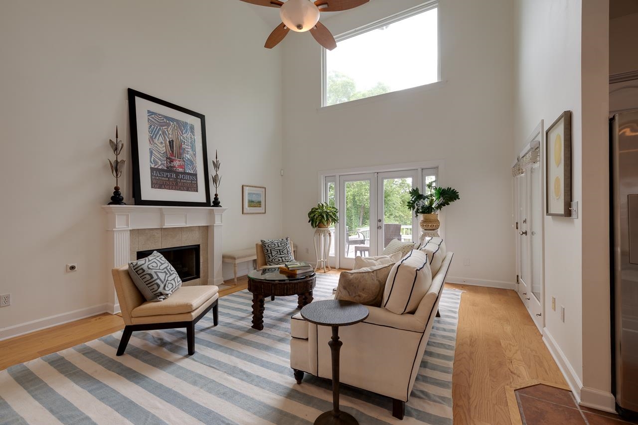 1078 RIVER ISLE DR