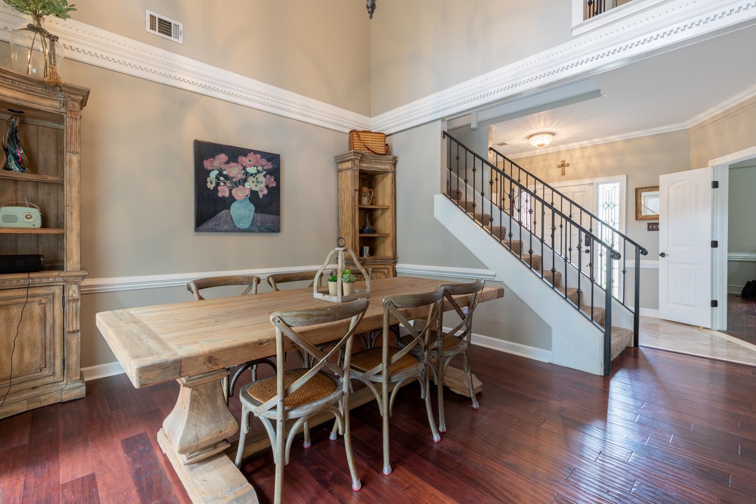 2878 BELGRAVE DR