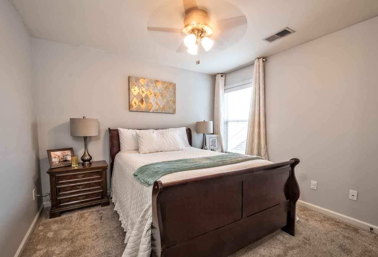 1314 HARBOR PARK DR