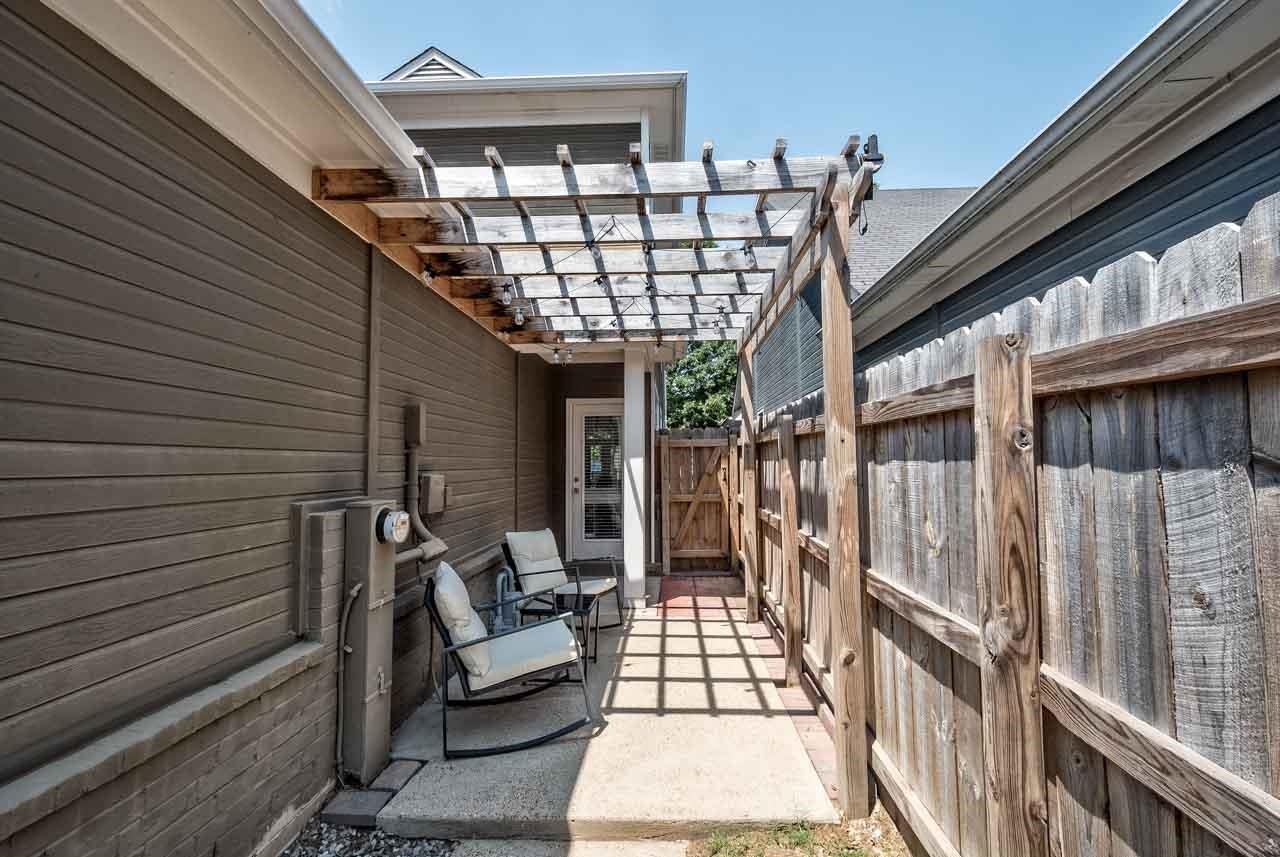 1314 HARBOR PARK DR