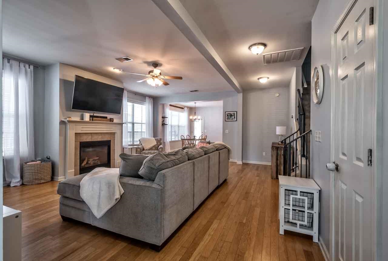 1314 HARBOR PARK DR