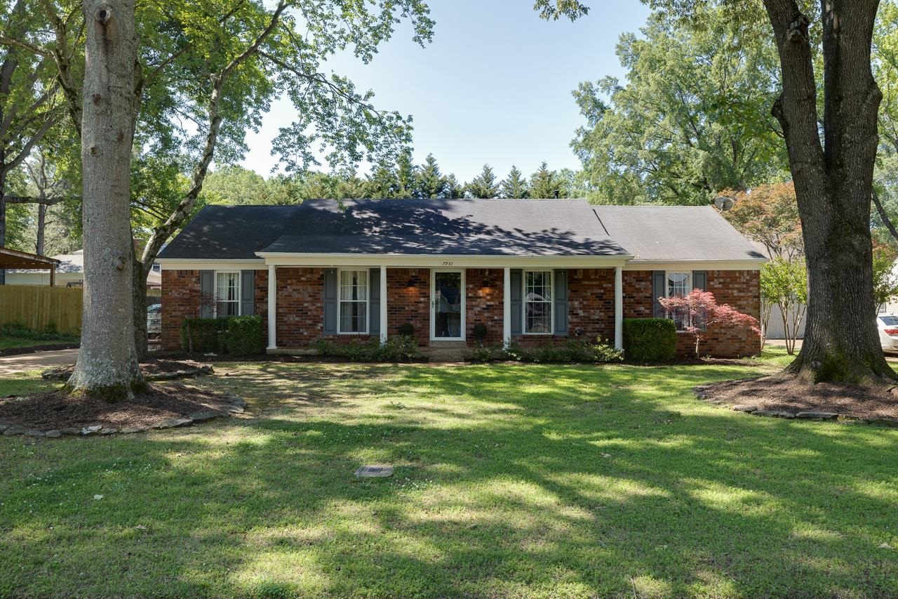 7937 CLOVERBROOK LN