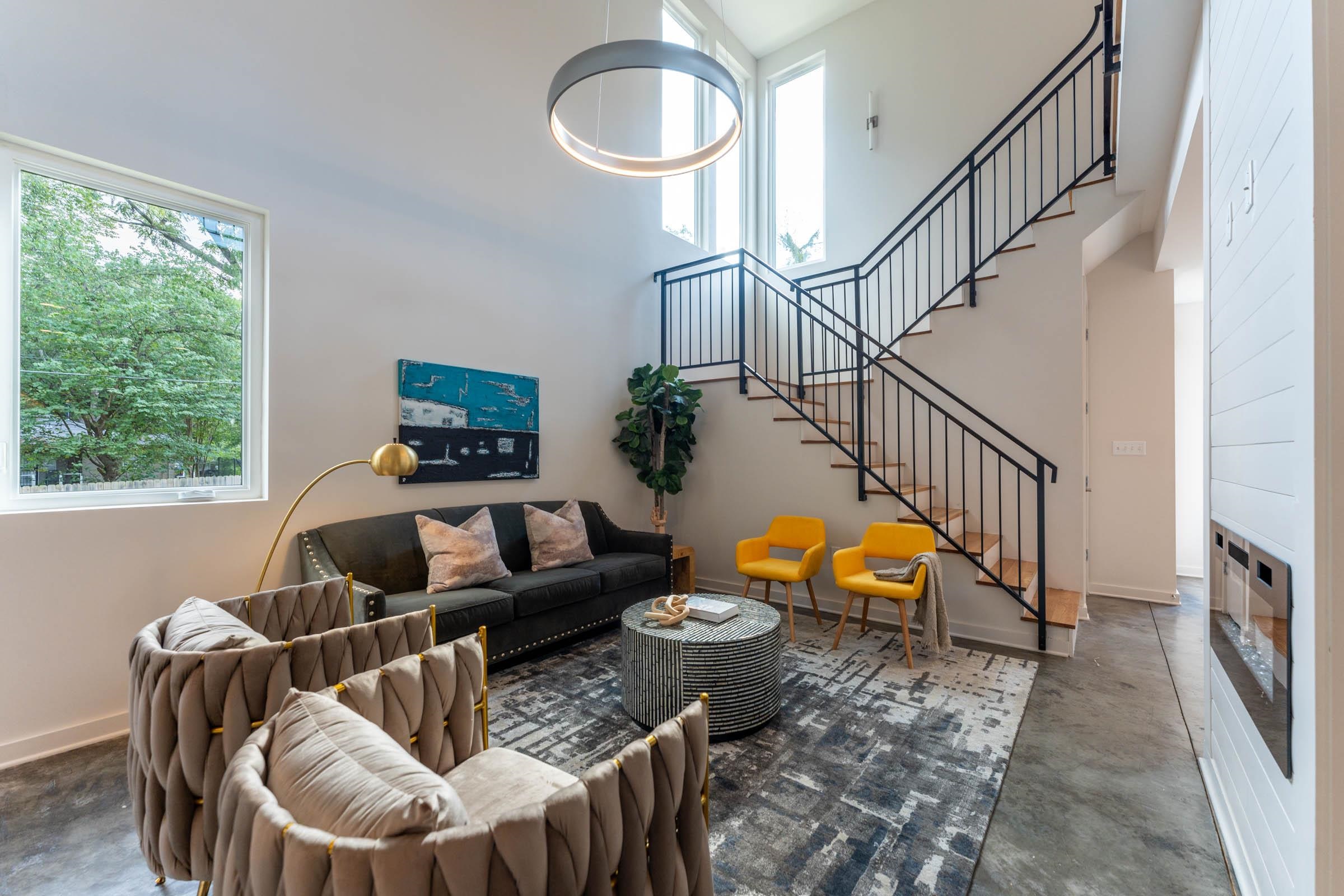 758 CARNES STATION CV