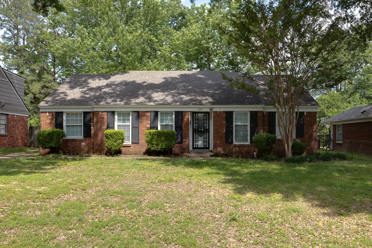 1626 STERLING DR