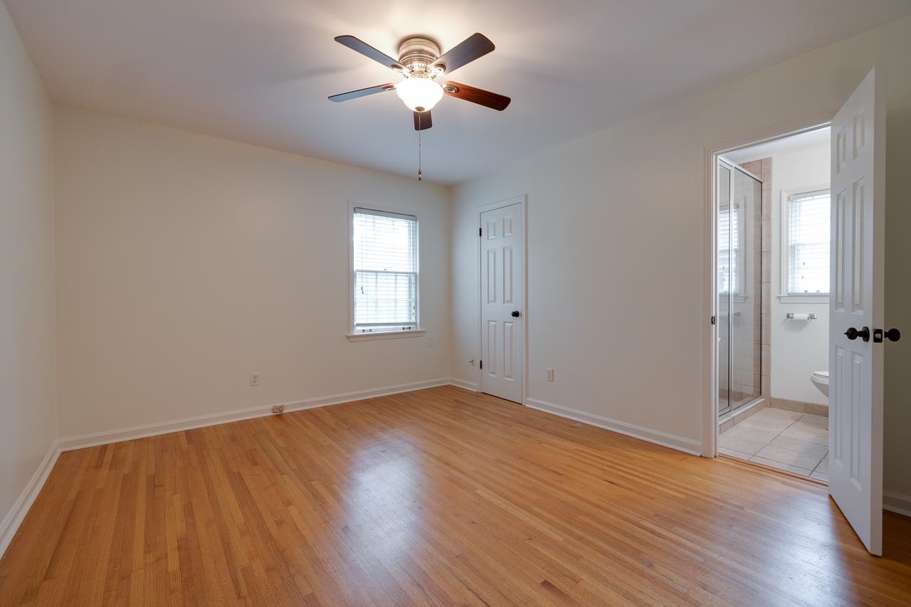1626 STERLING DR