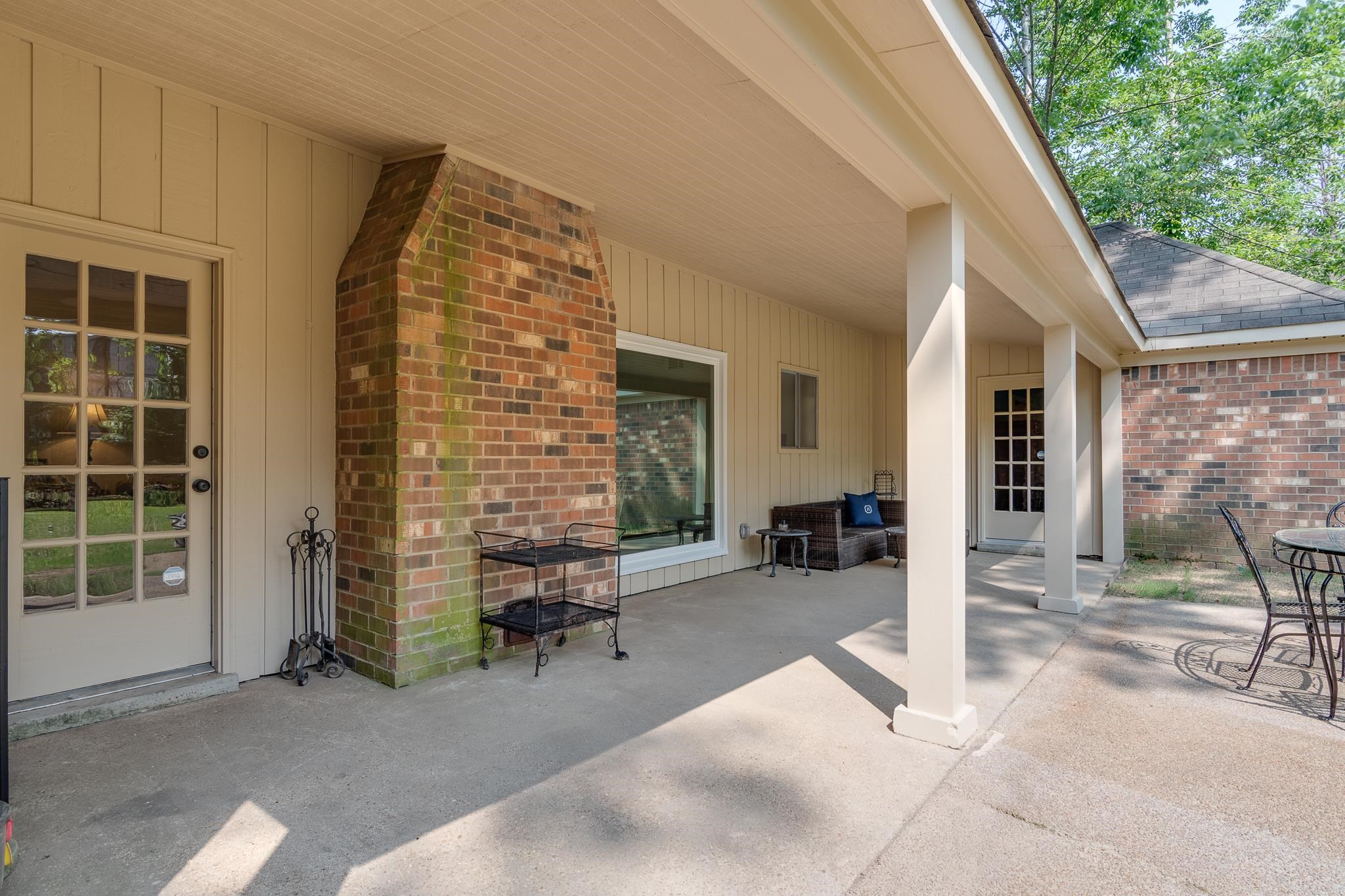 1836 GRENVILLE DR