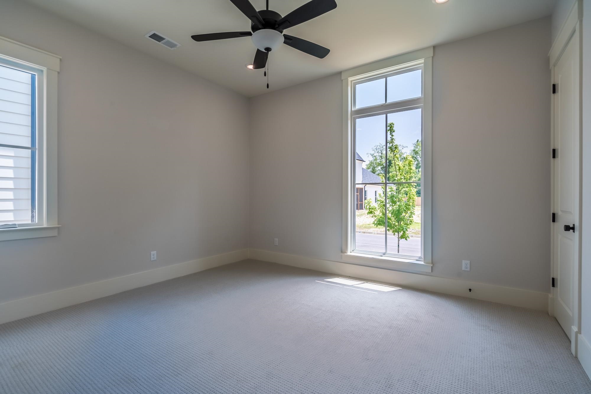6626 WYNNE OAK CV