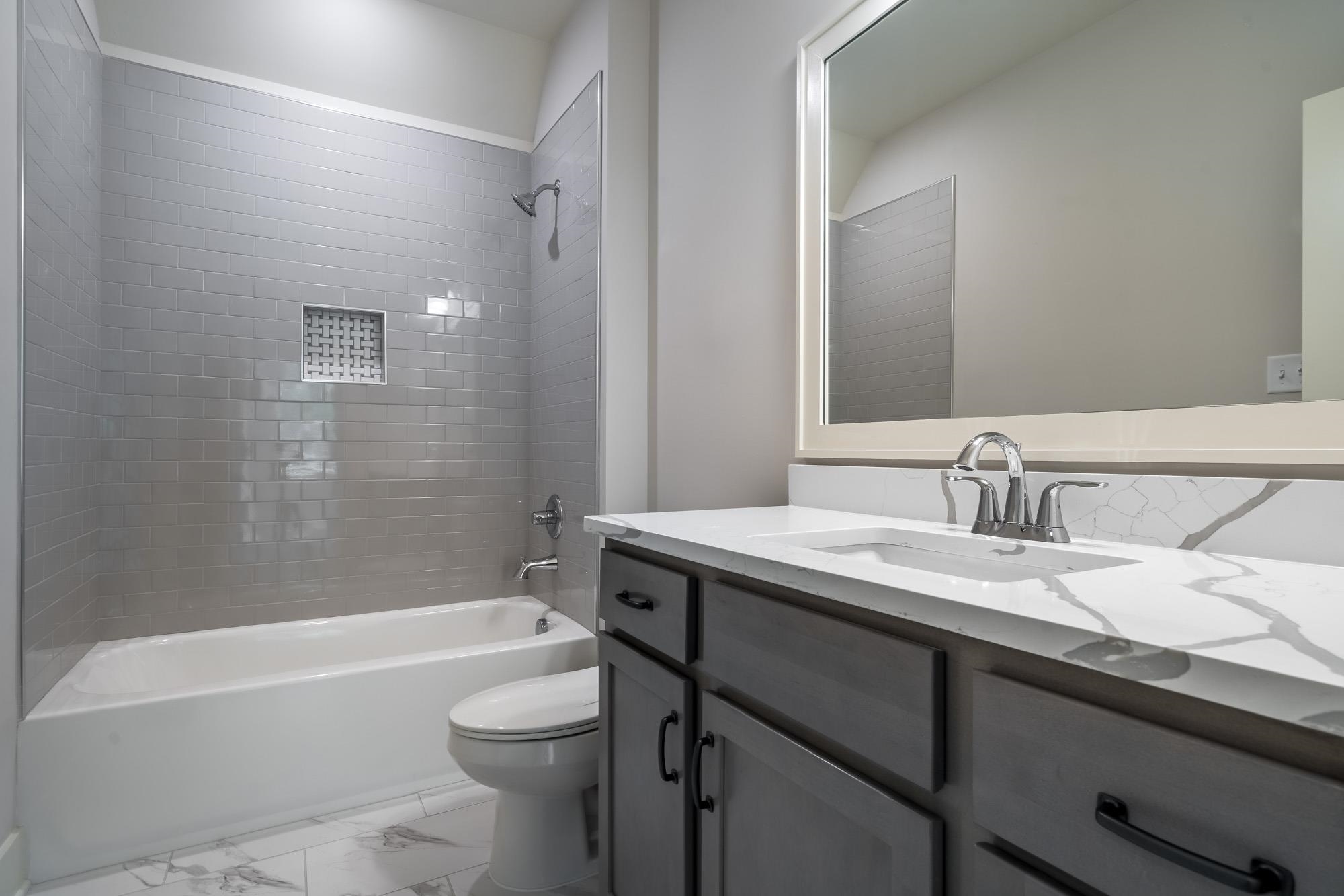6626 WYNNE OAK CV