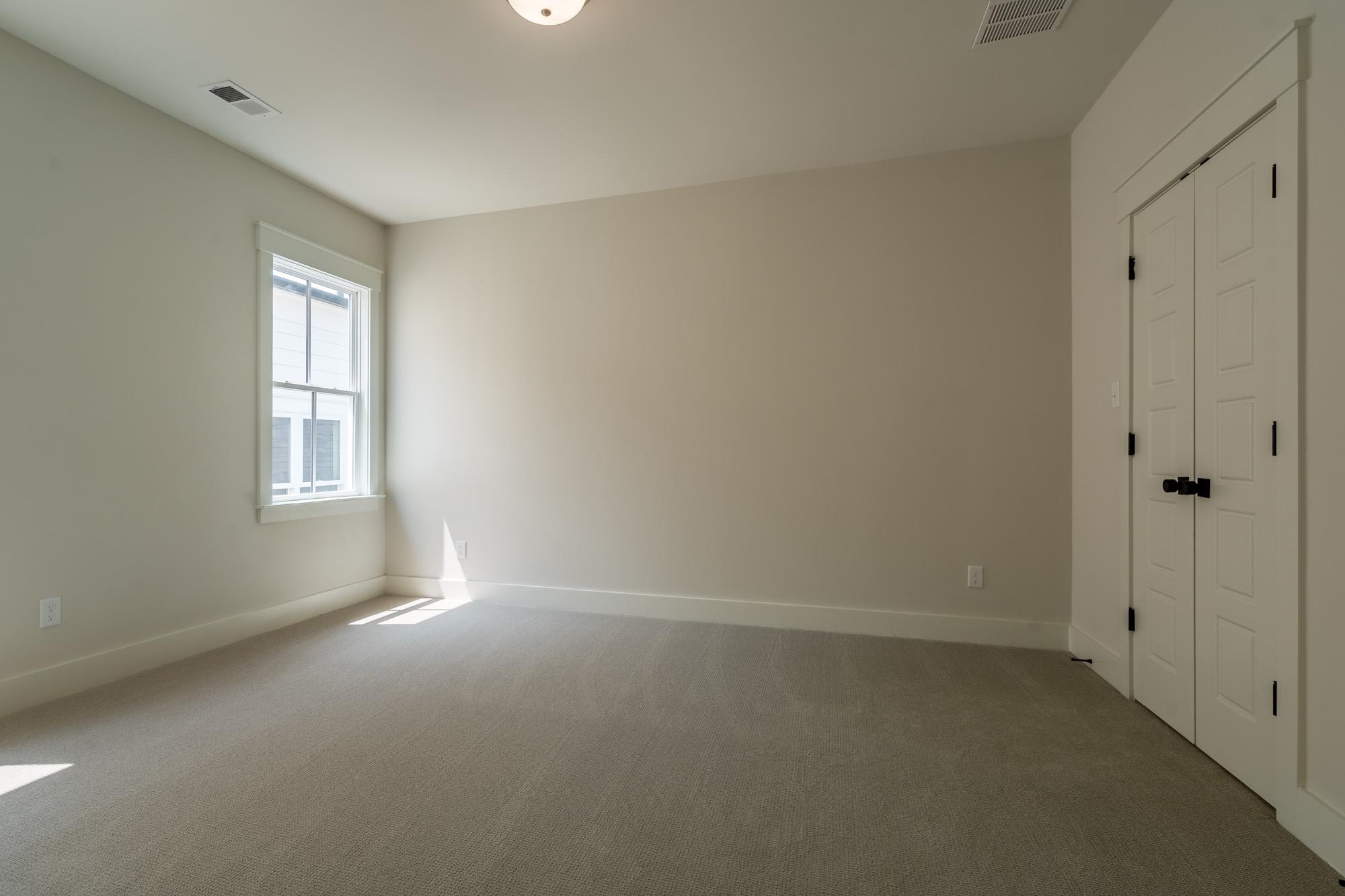 6636 WYNNE OAK CV