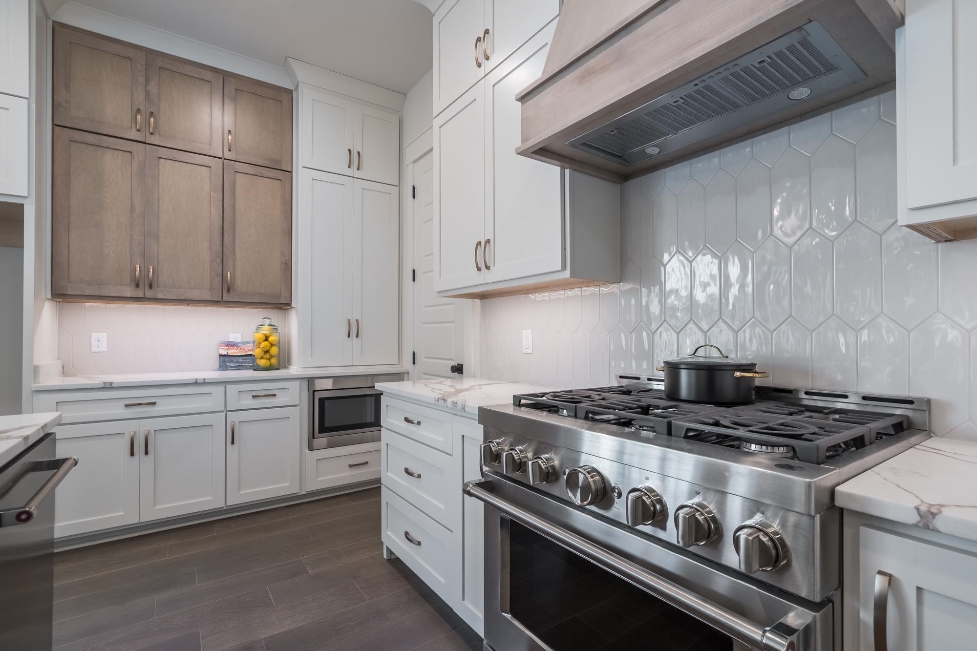 6636 WYNNE OAK CV