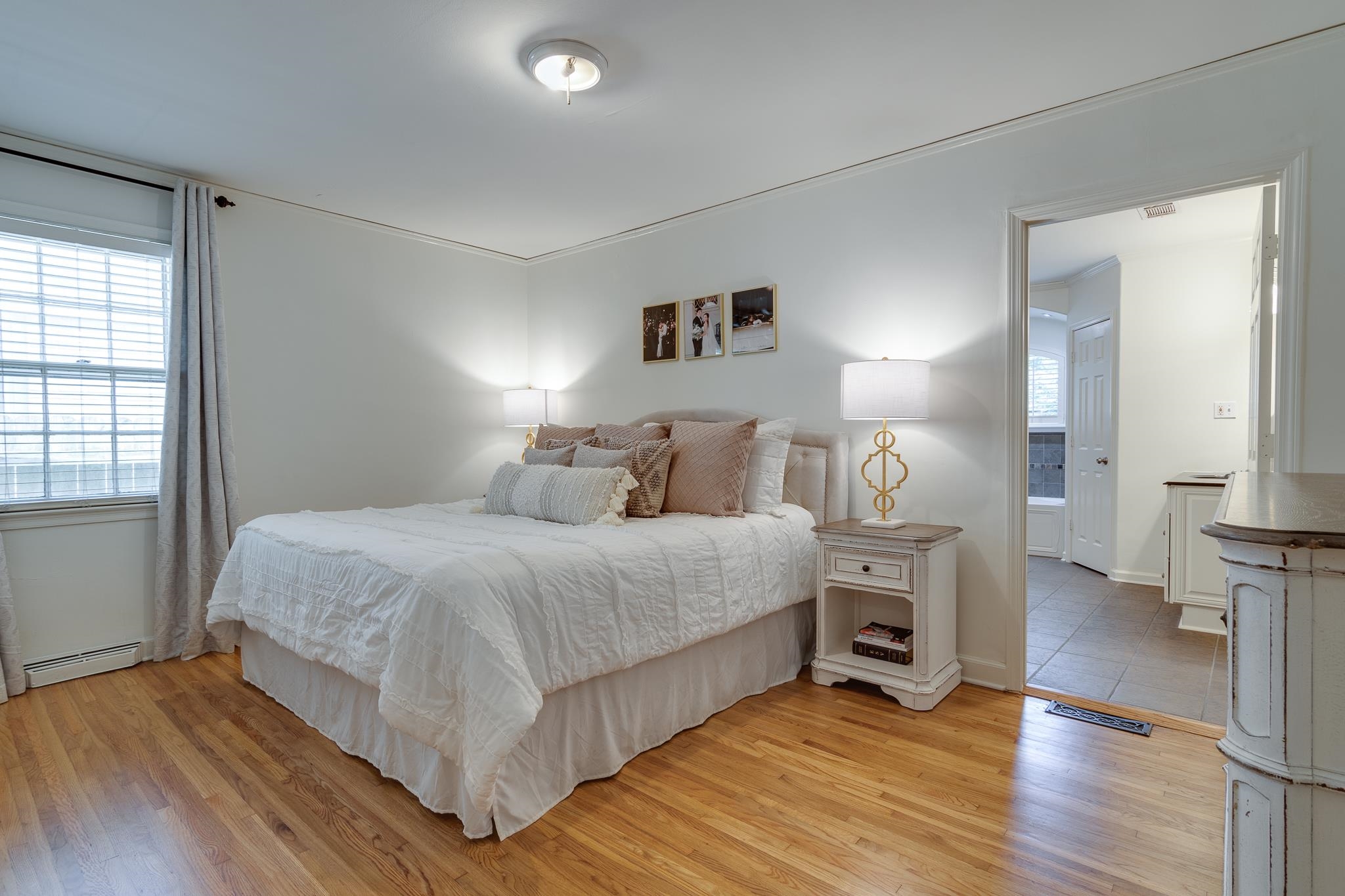 24 NORMANDY CIR