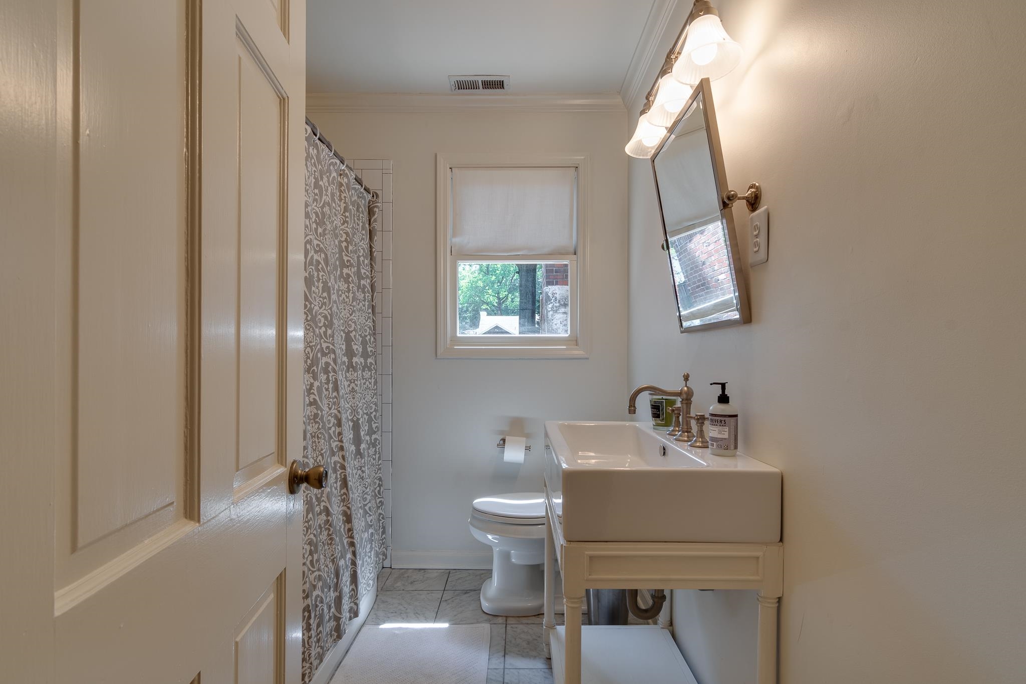 24 NORMANDY CIR