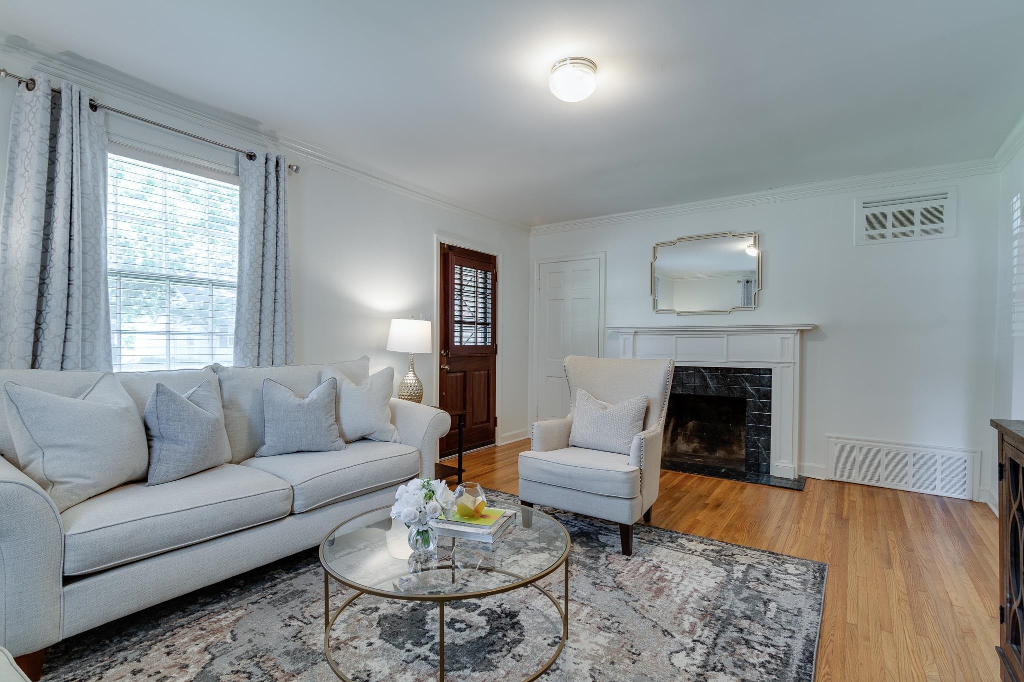 24 NORMANDY CIR