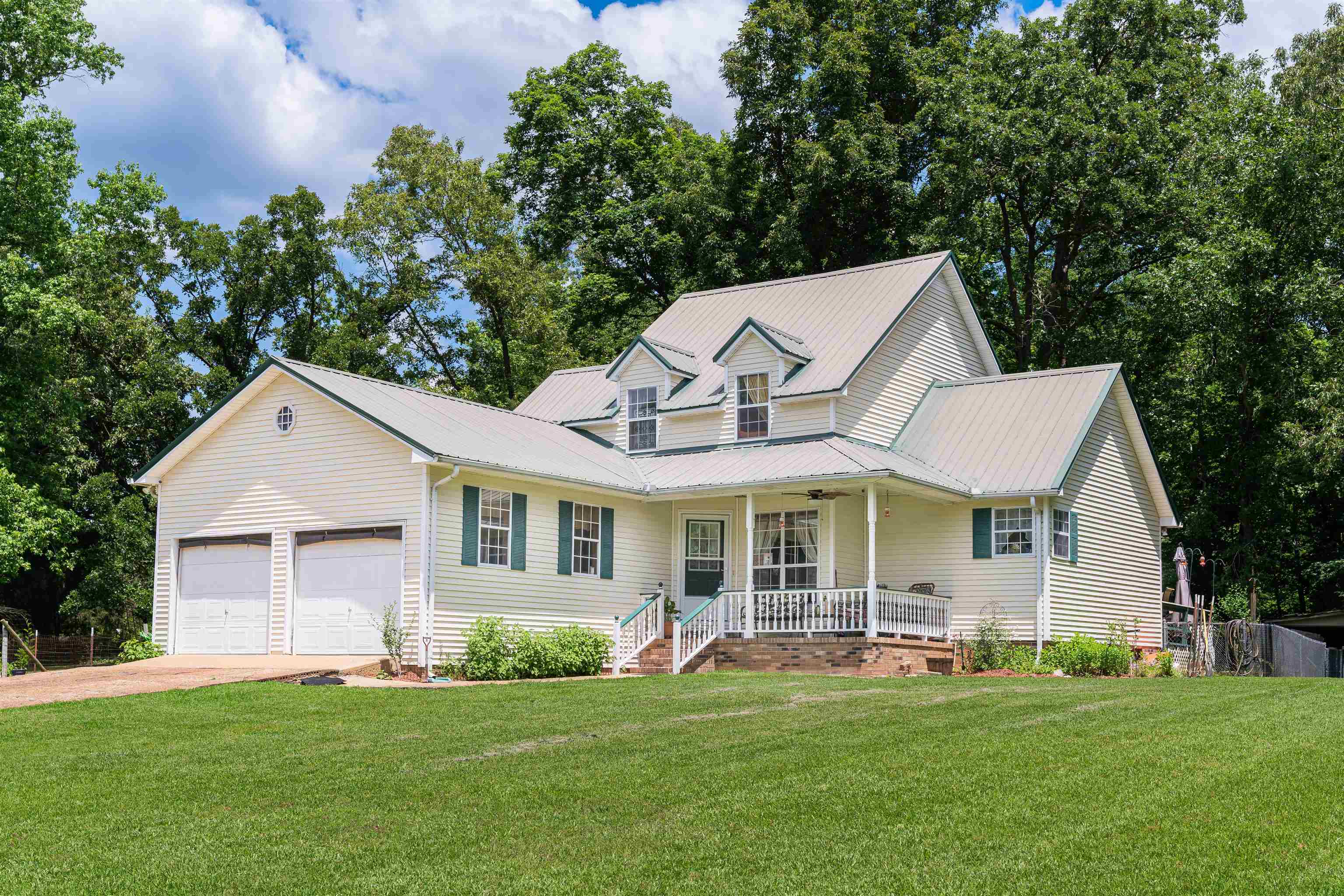 Moving Memphis Group Emmett Baird Realty