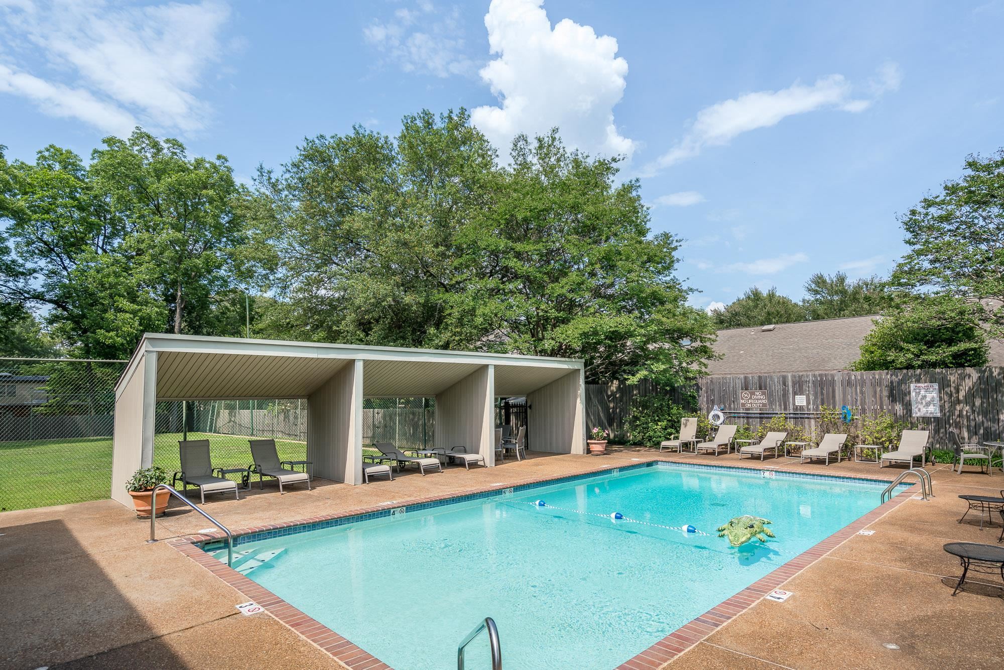 4735 MINT DR