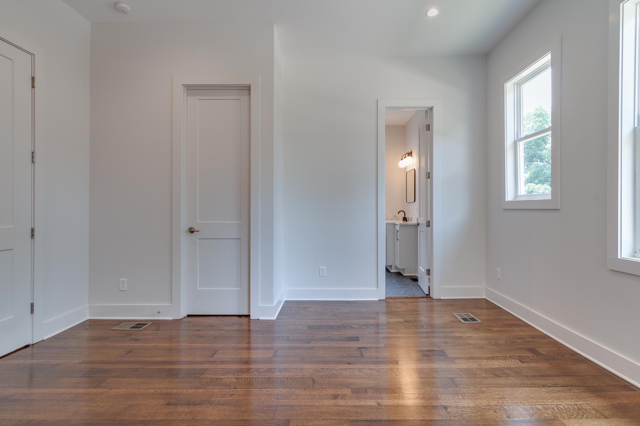 3605 CARNES AVE