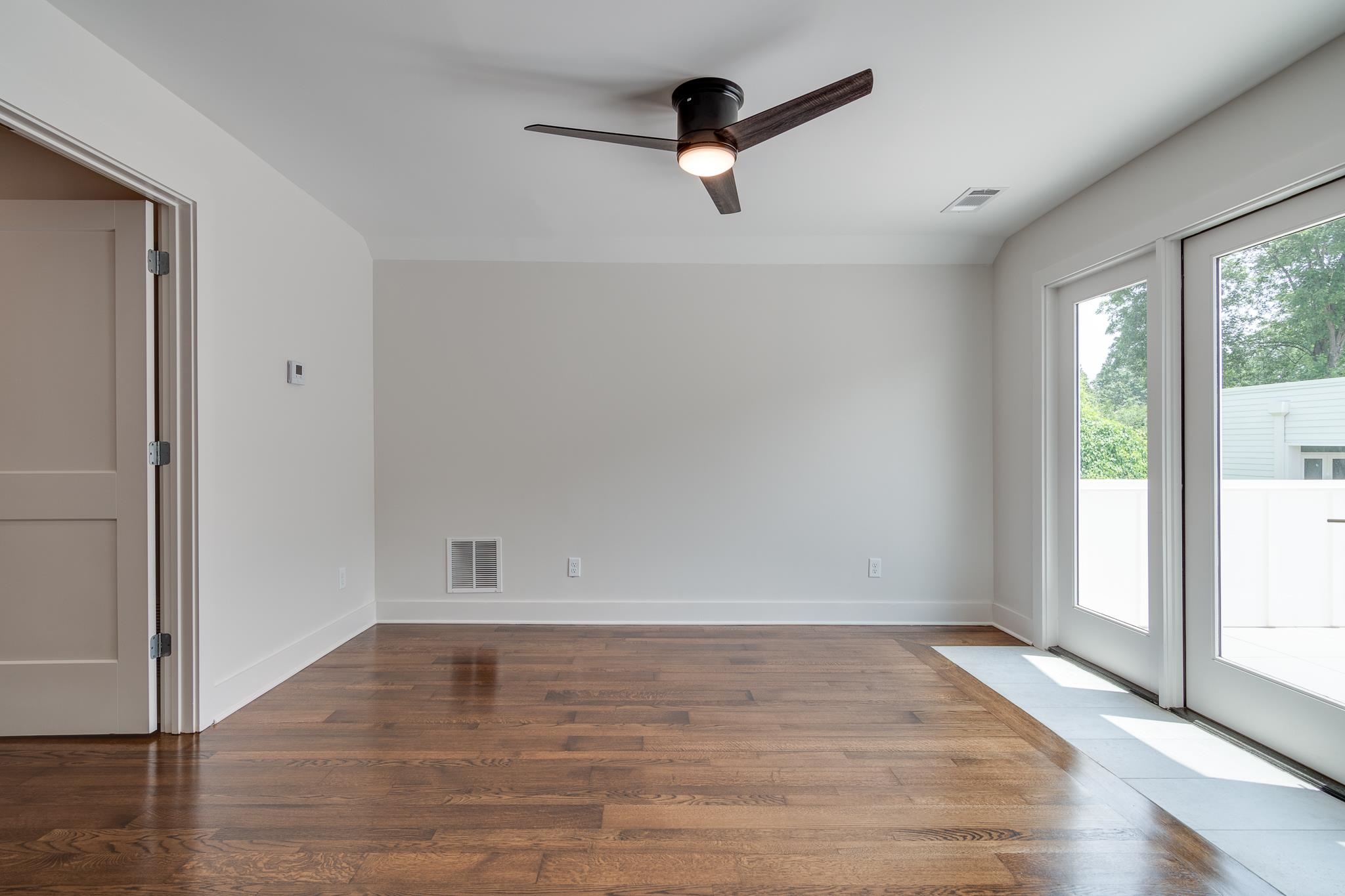3605 CARNES AVE