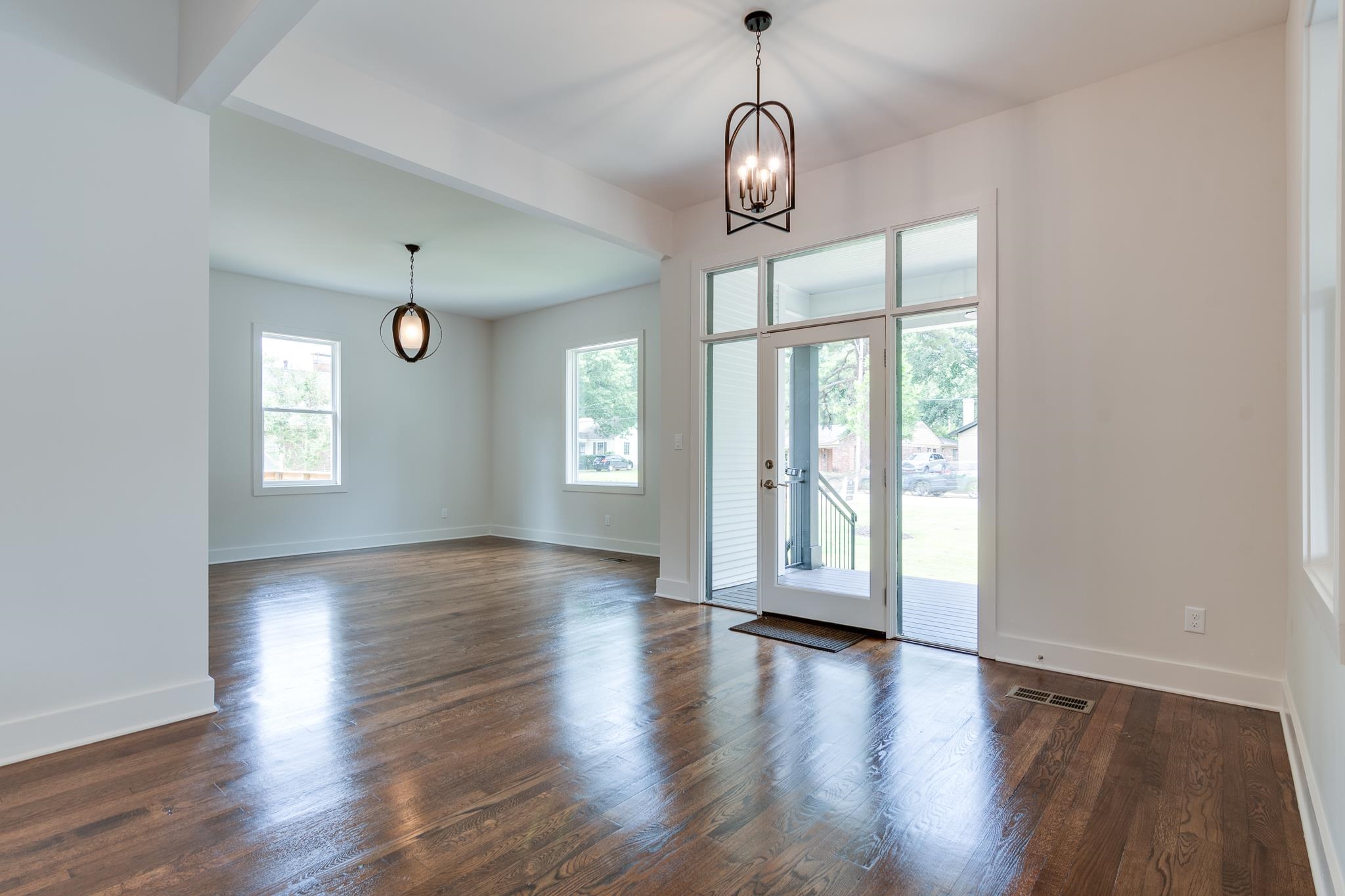 3605 CARNES AVE