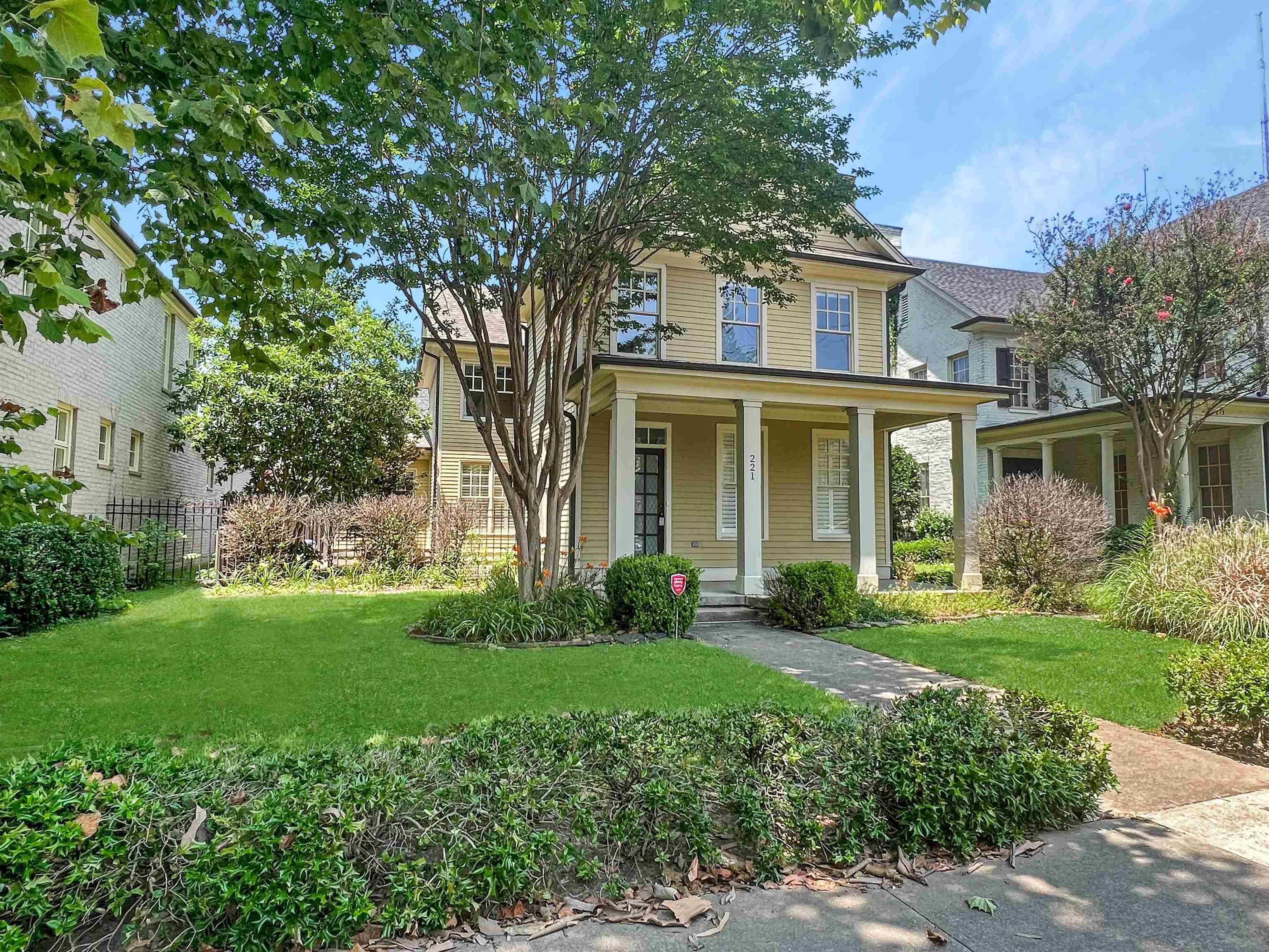 221 S BARKSDALE ST, Memphis, TN 38104