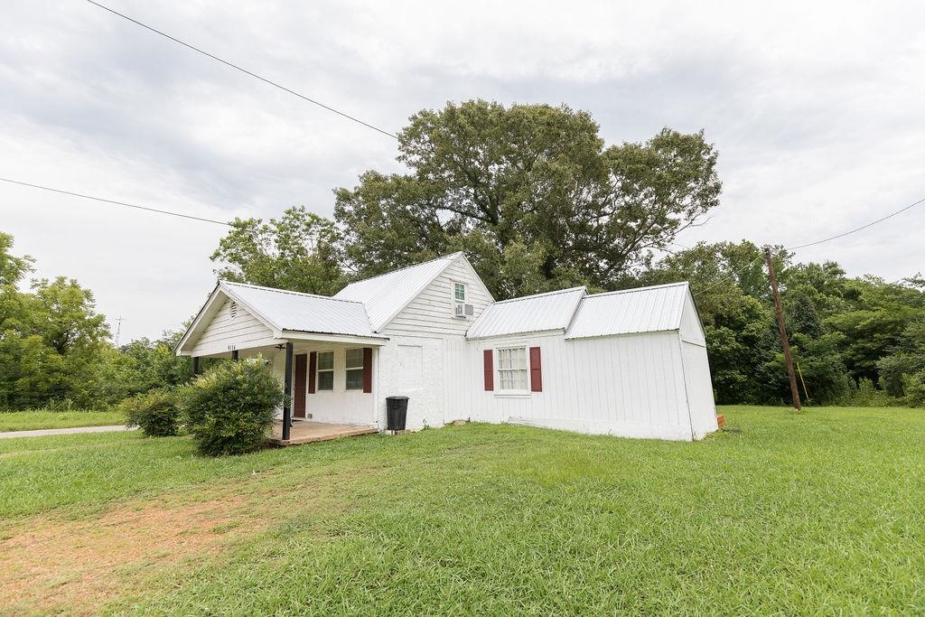 9516 Tn 22, Michie, Tennessee image 2
