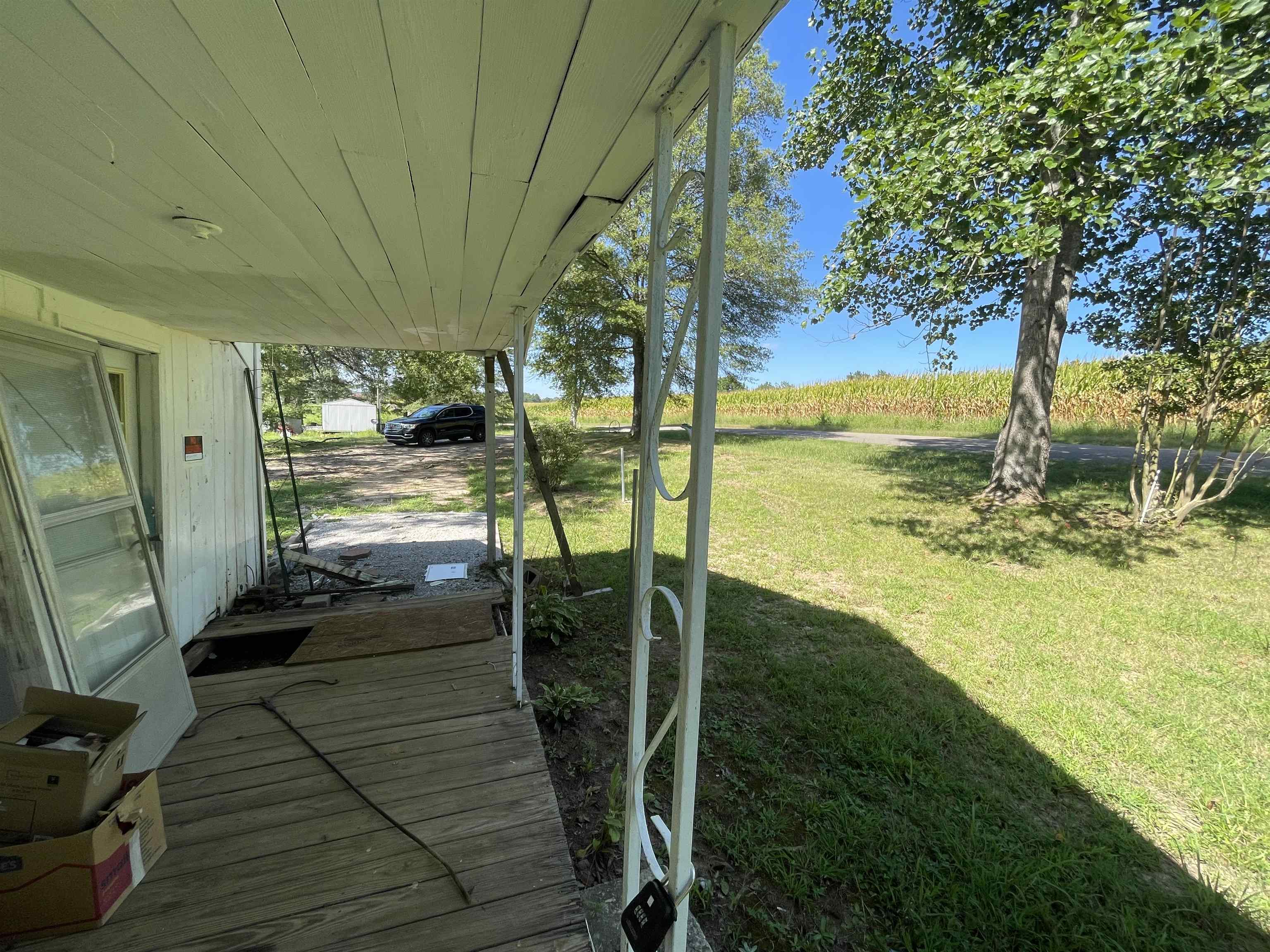 481 N LIBERTY RD, MICHIE, TN 38357 Farm & Home Realty Selmer, TN