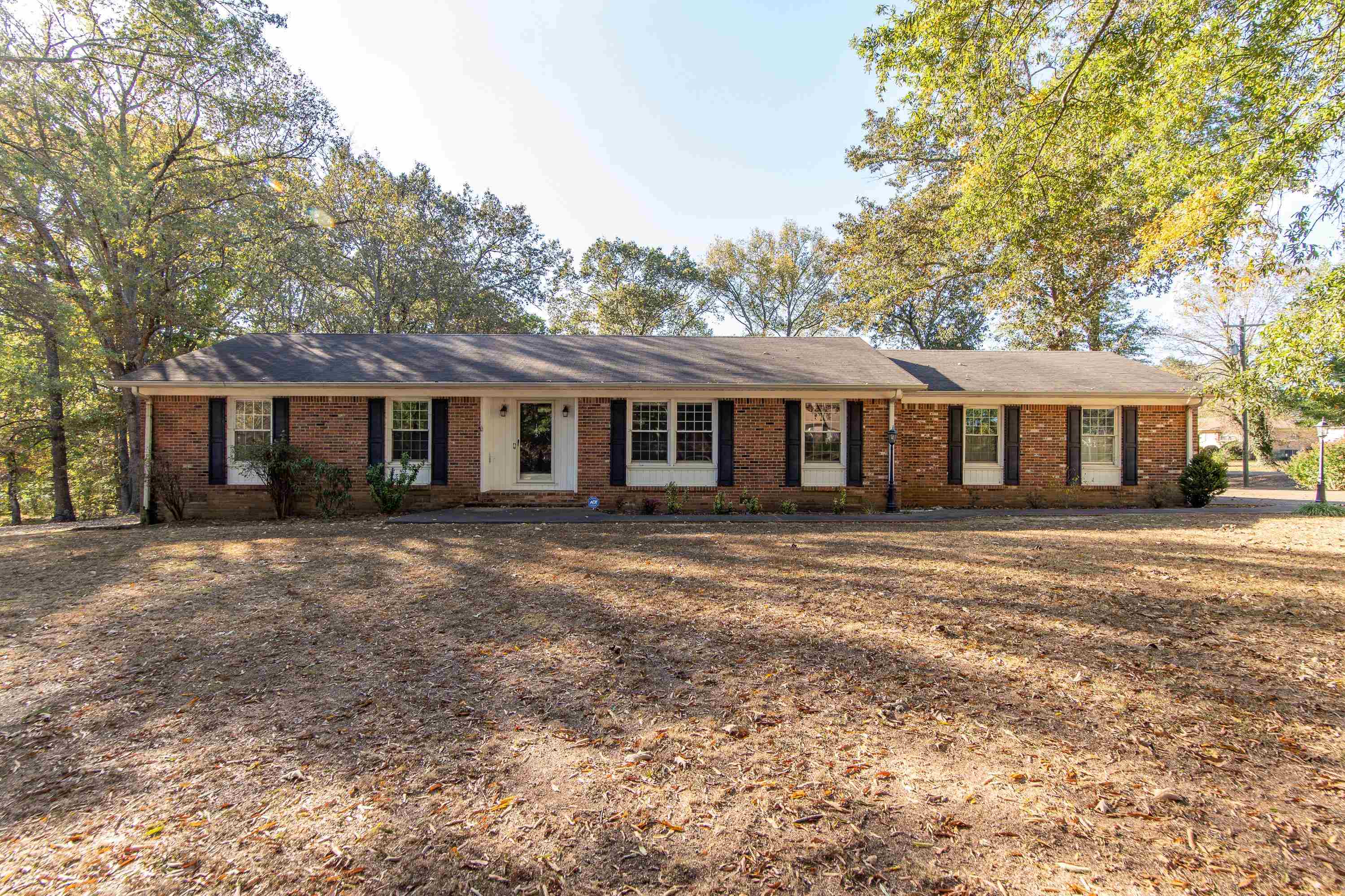 145 CARRIE B DR, SAVANNAH, TN 38372 Callens Realty, LLC