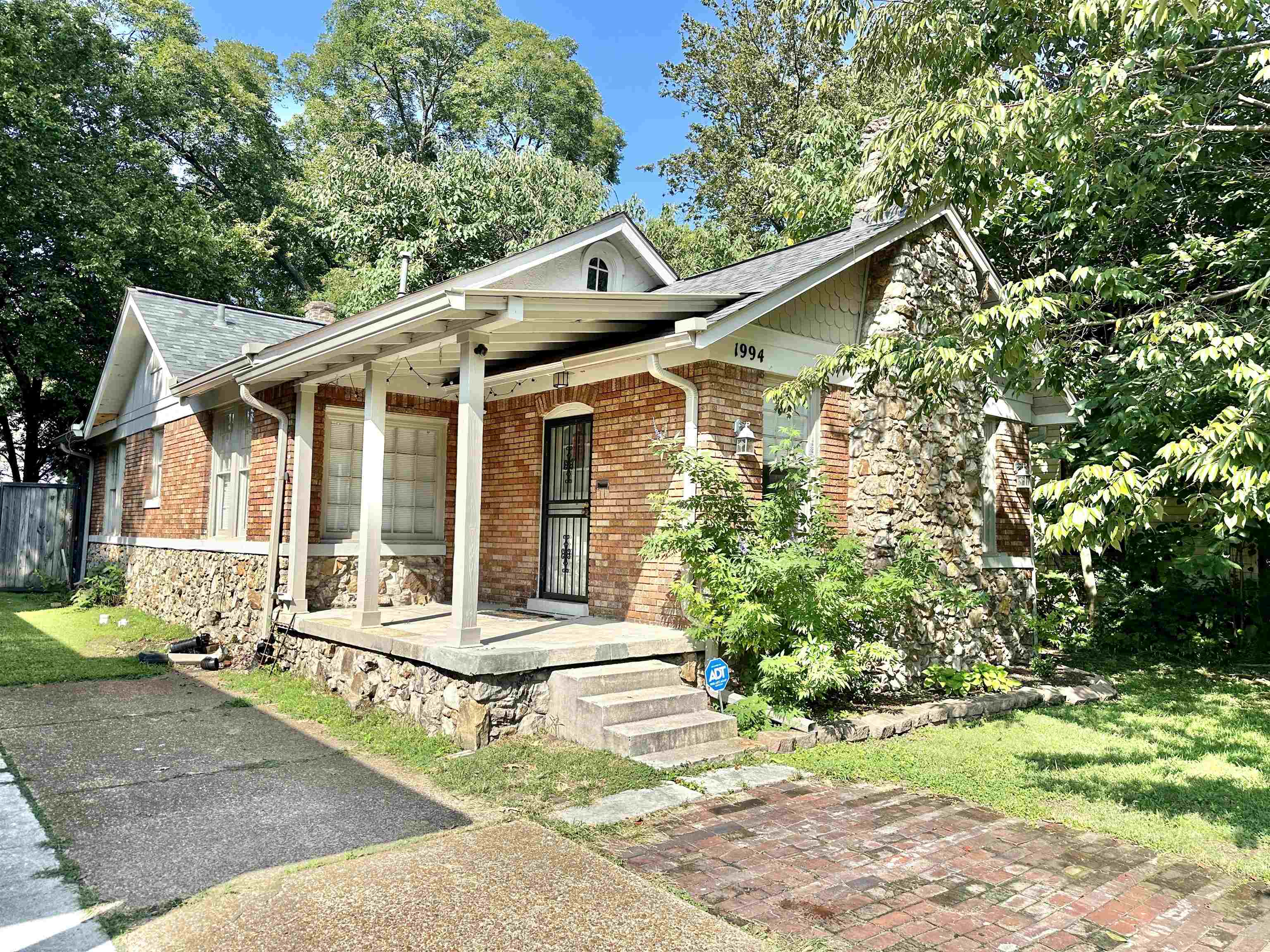 1994 OLIVER AVE, Memphis, TN 38104