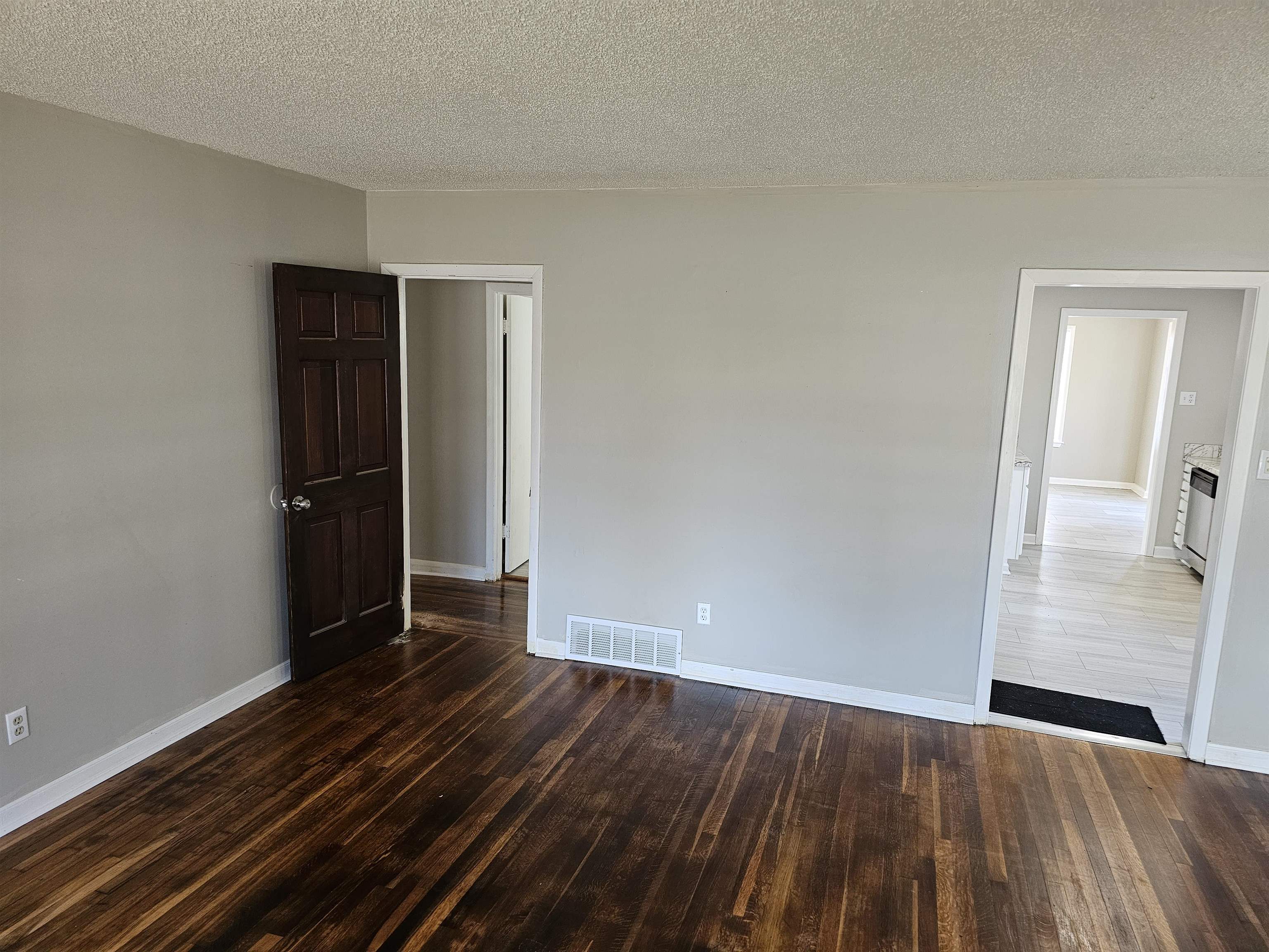 1485 Ivy, Memphis, Tennessee image 6