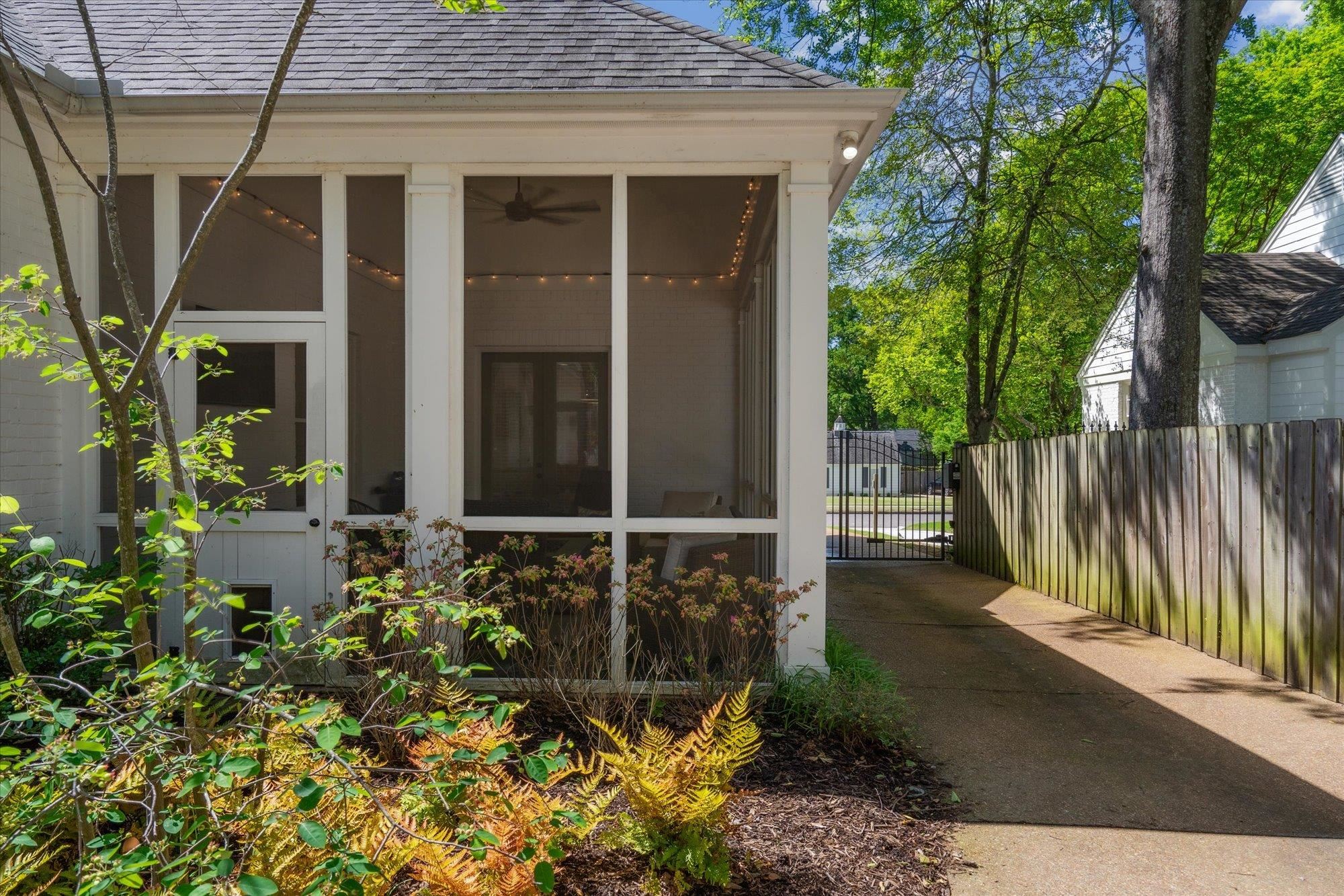 3588 Highland Park, Memphis, Tennessee image 34