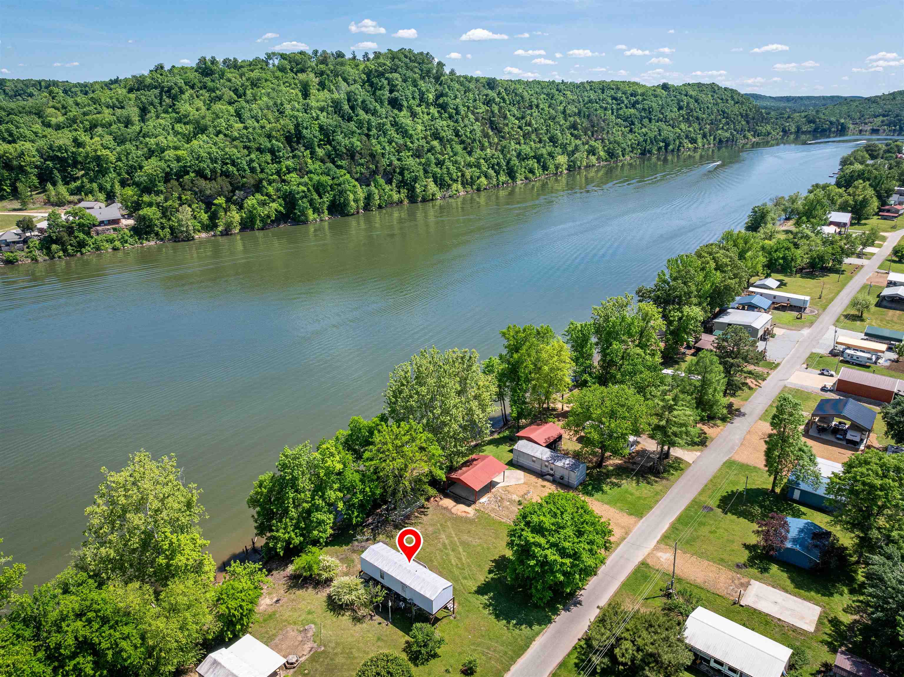 1164 Pevahouse Camp, Decaturville, Tennessee image 4