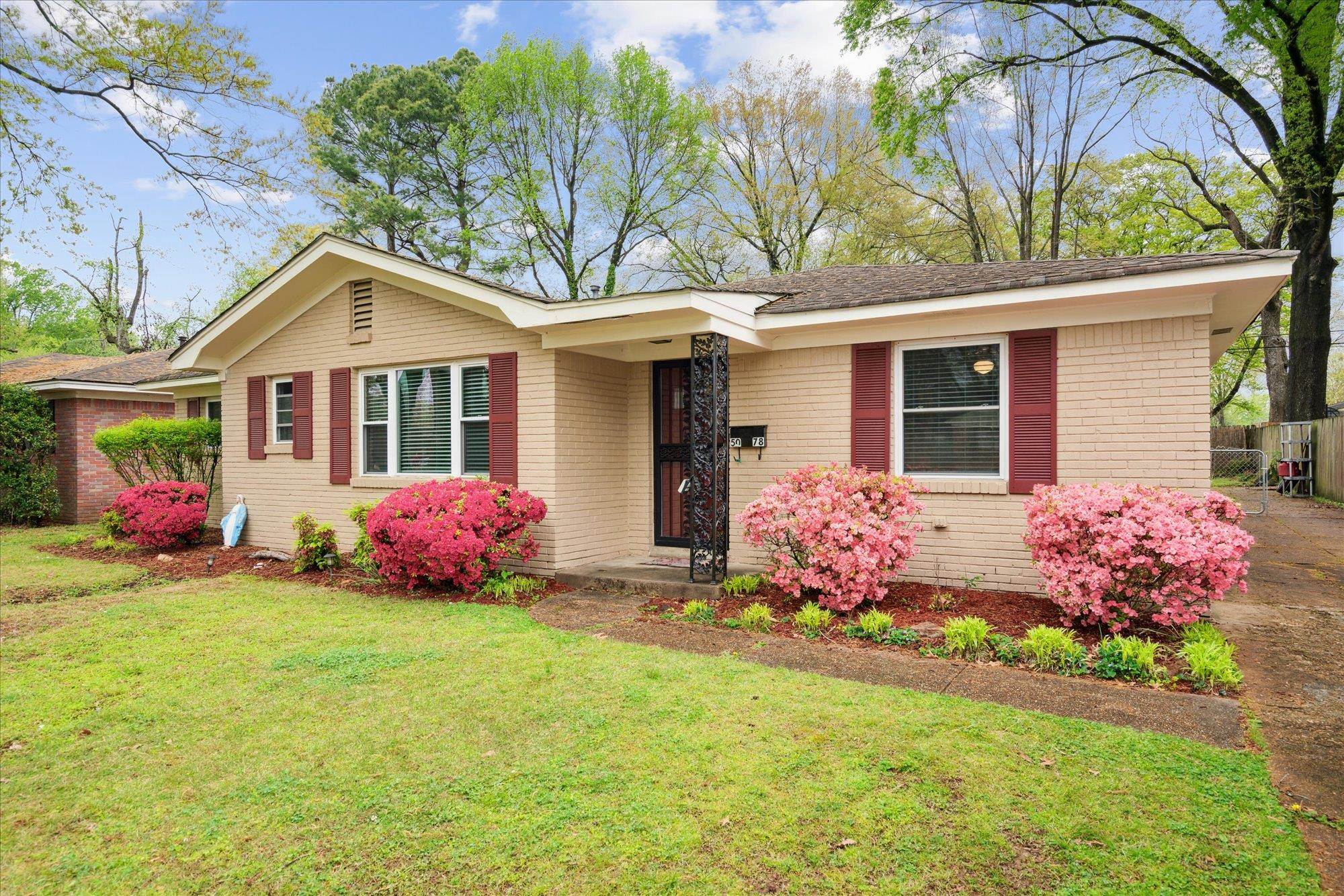 5078 Woodlark, Memphis, Tennessee image 2