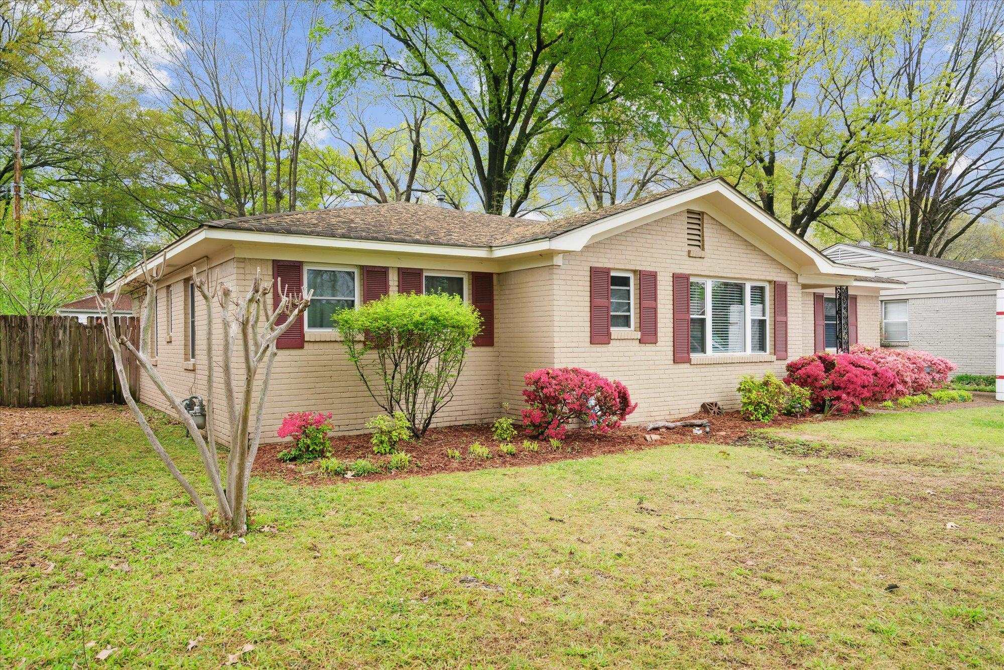5078 Woodlark, Memphis, Tennessee image 3