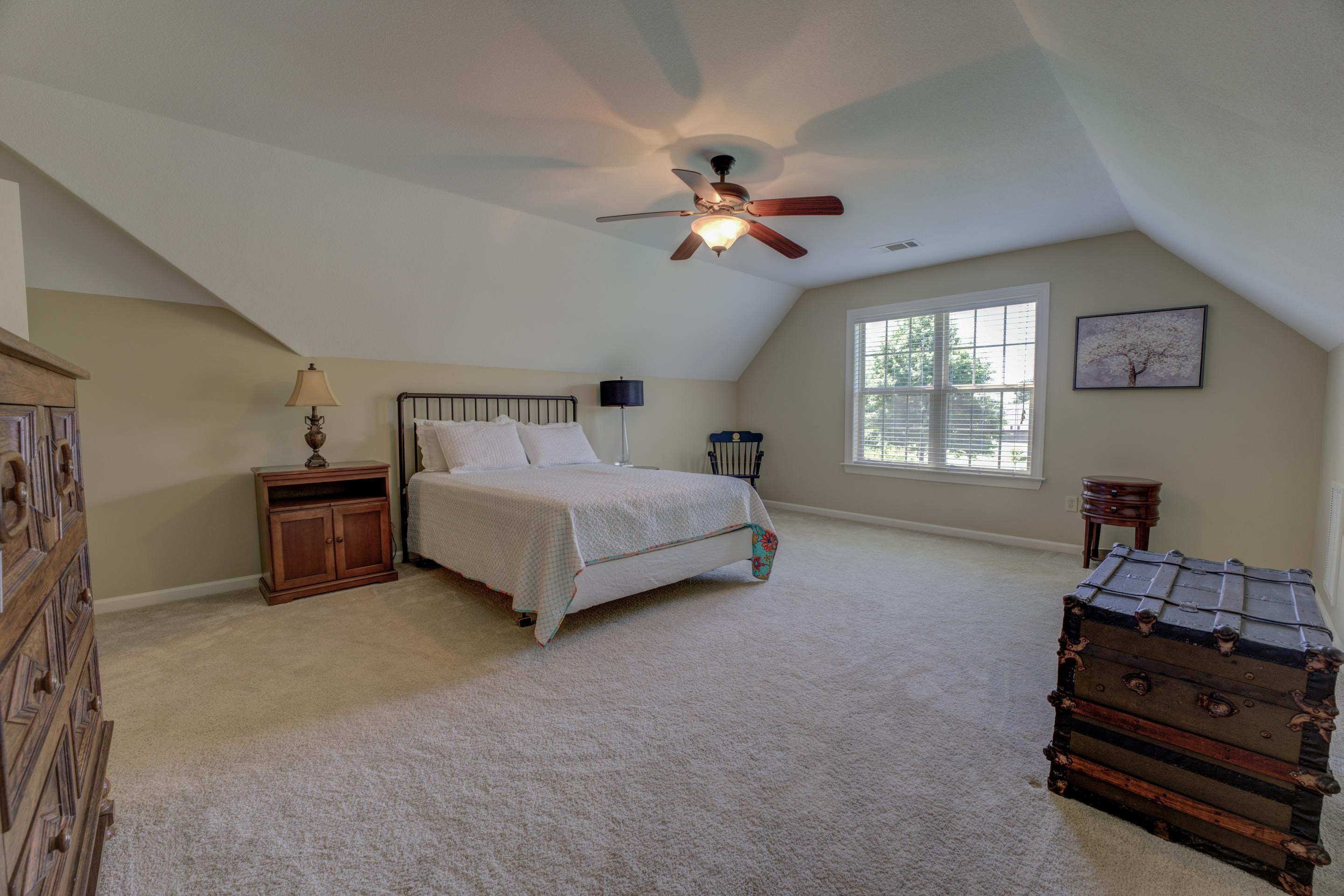 LARGE 4th Bedroom! GREAT TEEN SUITE!