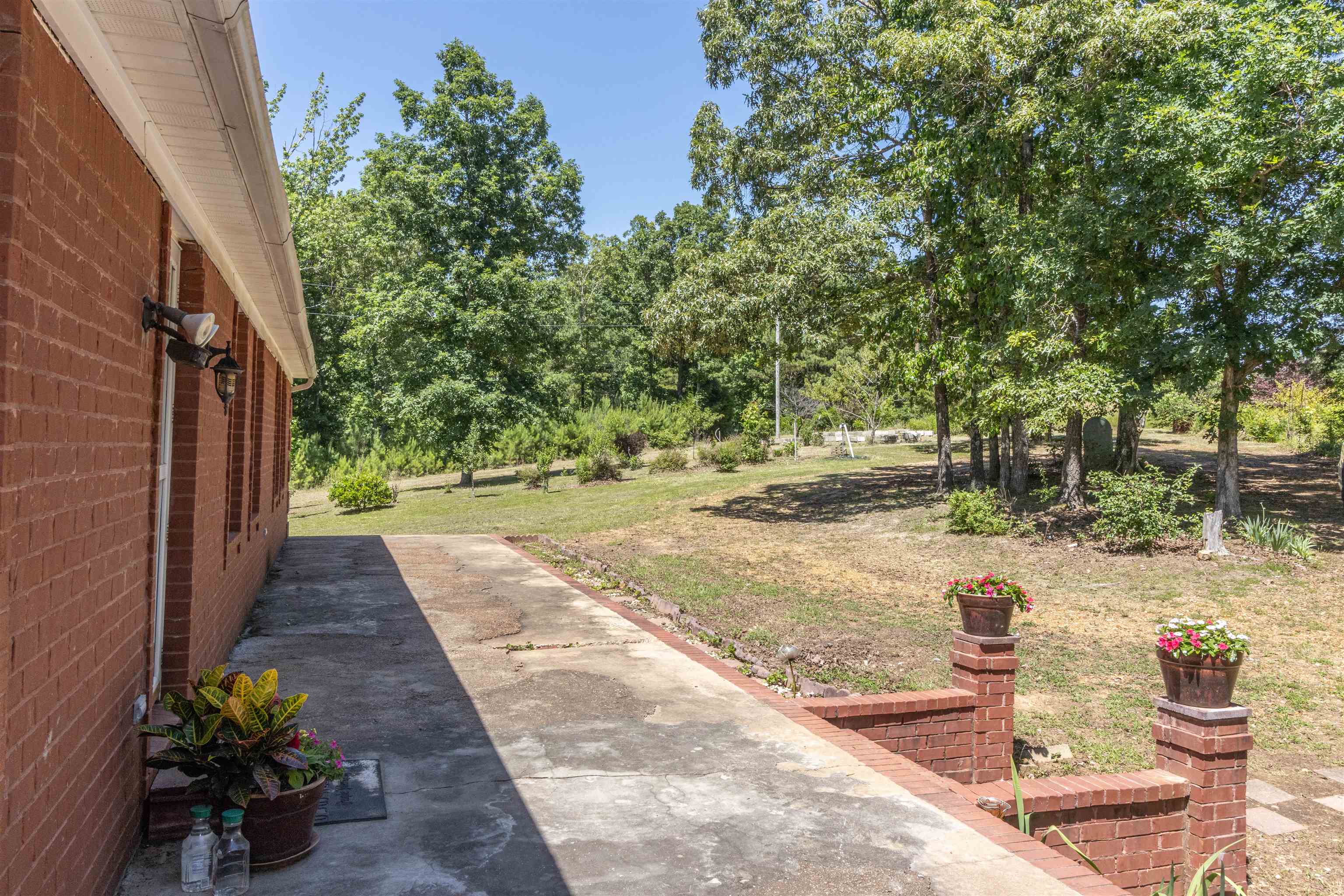 1960 ROCKY KNOB RD, FINGER, TN 38334 Farm & Home Realty Selmer, TN Real Estate